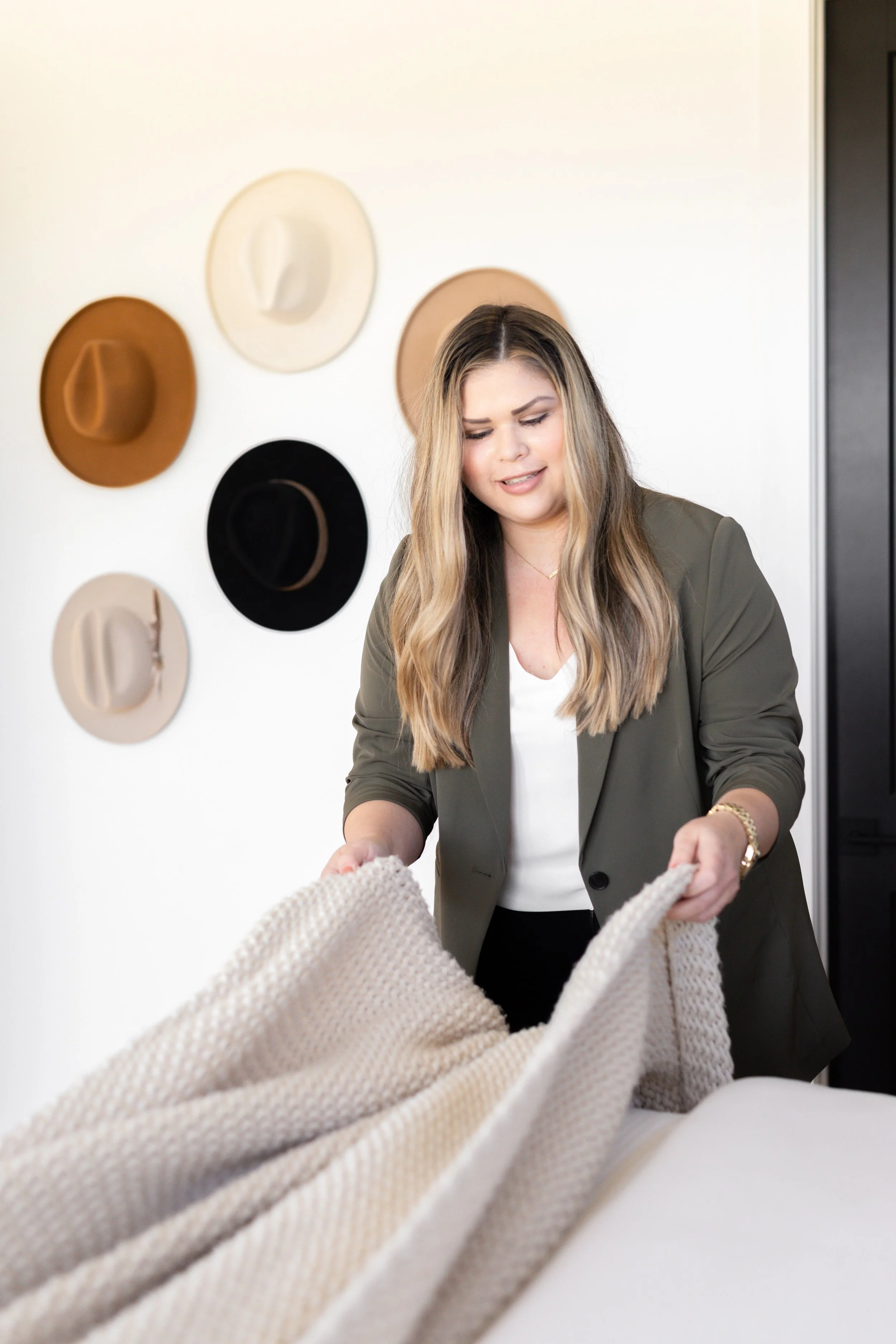 Lauren Westmore Branding Session-37.jpg