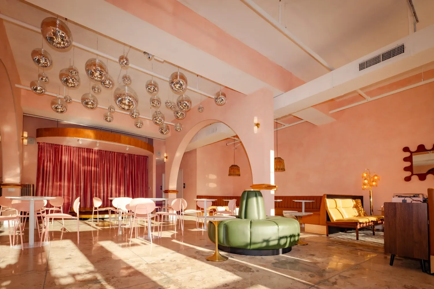 Community Co-Work (BHM)