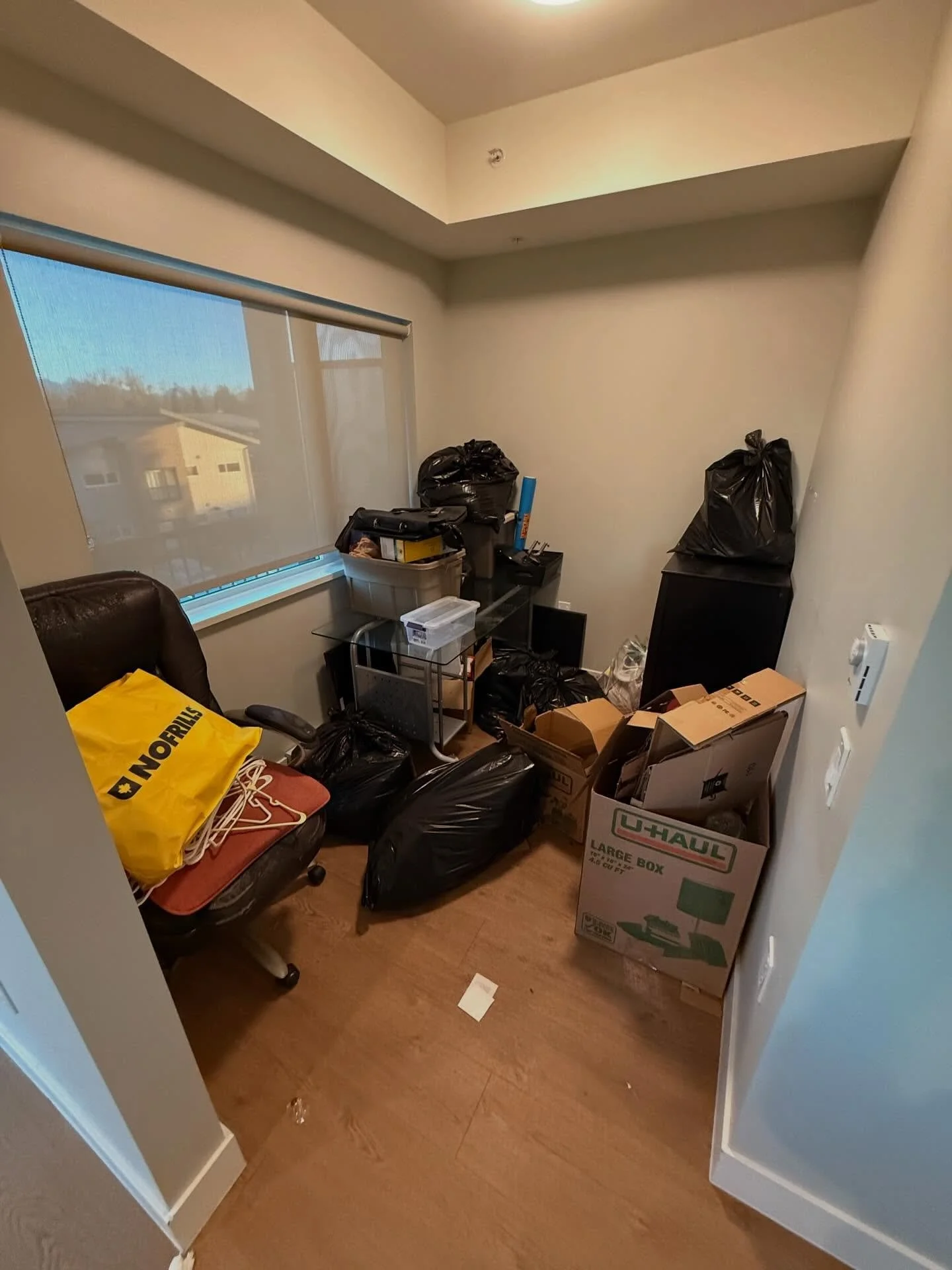 another quick junk removal job! Client contacted us a day before the job, and we arrived the next day to get it done!