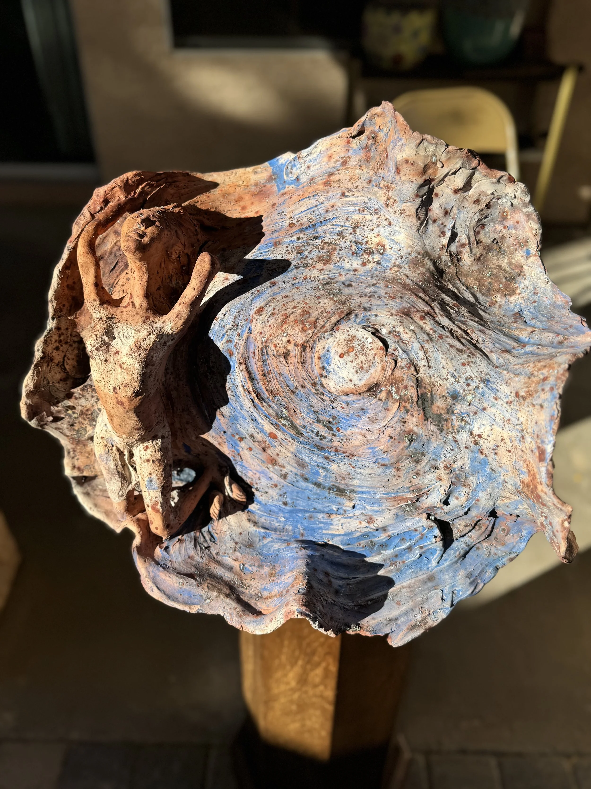 Clinging to the tides 