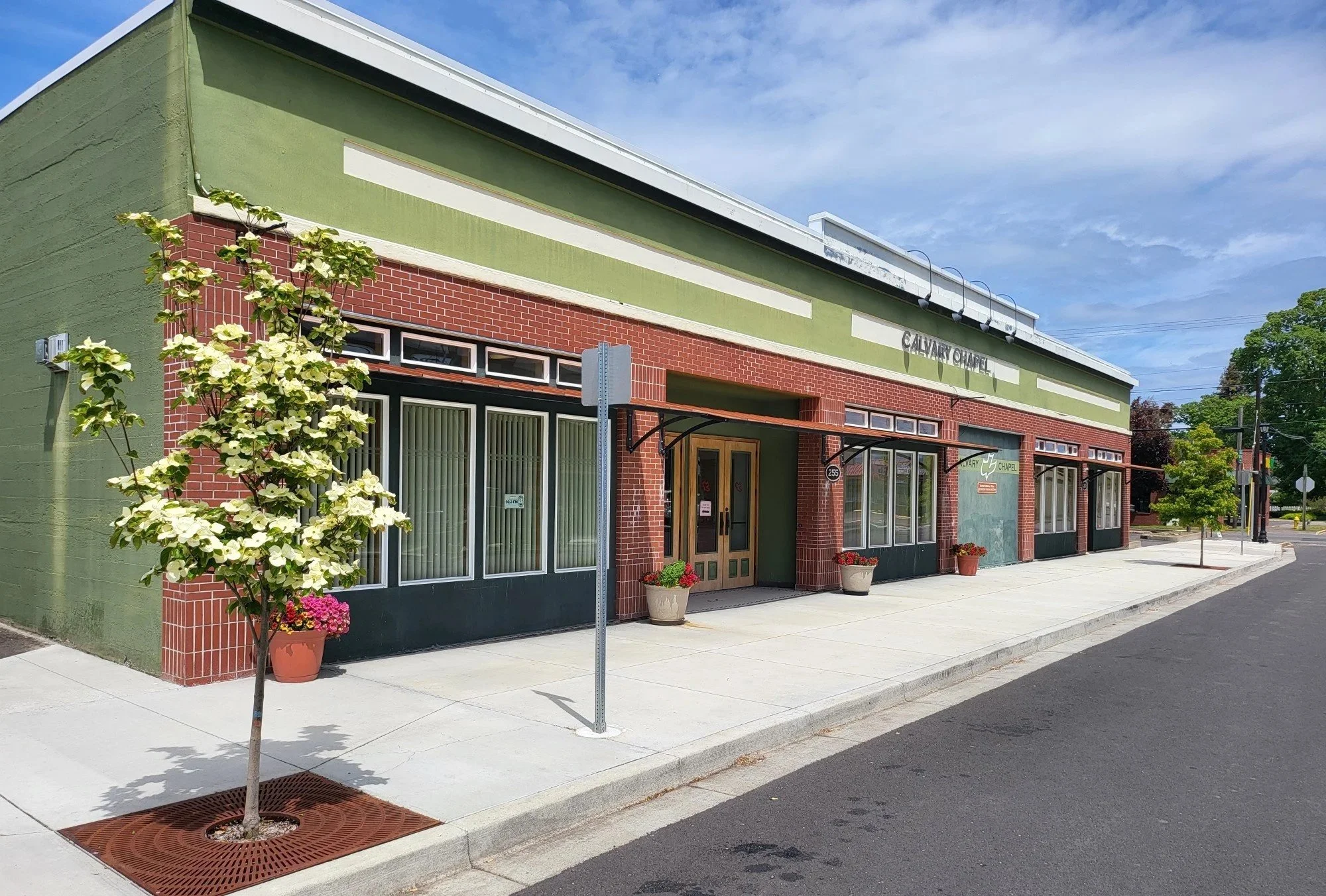 Calvary Chapel Tri-County building front