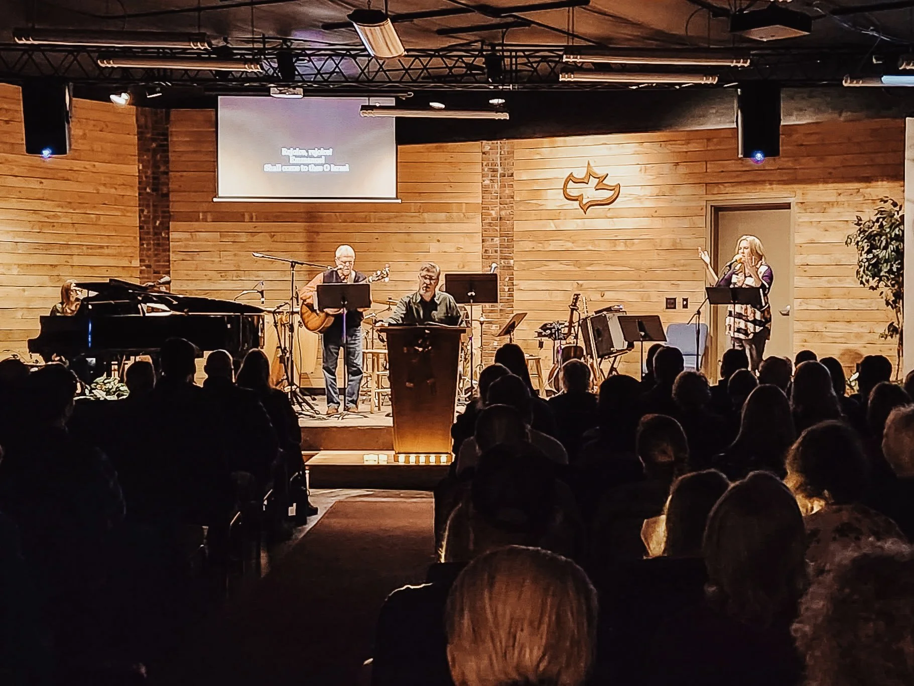 Calvary Chapel Tri-County Sunday morning service. Worship and bible study.