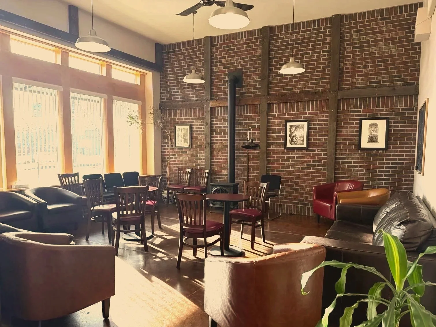 Calvary Chapel Tri-County's fireside room