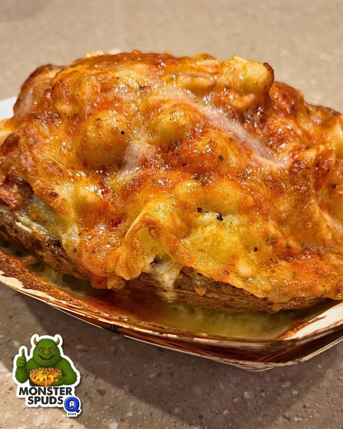 Warning: This post may cause sudden lunch cravings. 🤤🥔 Crispy skin. Fluffy inside. Covered in melty, golden perfection.

#monsterspuds #bakedpotato