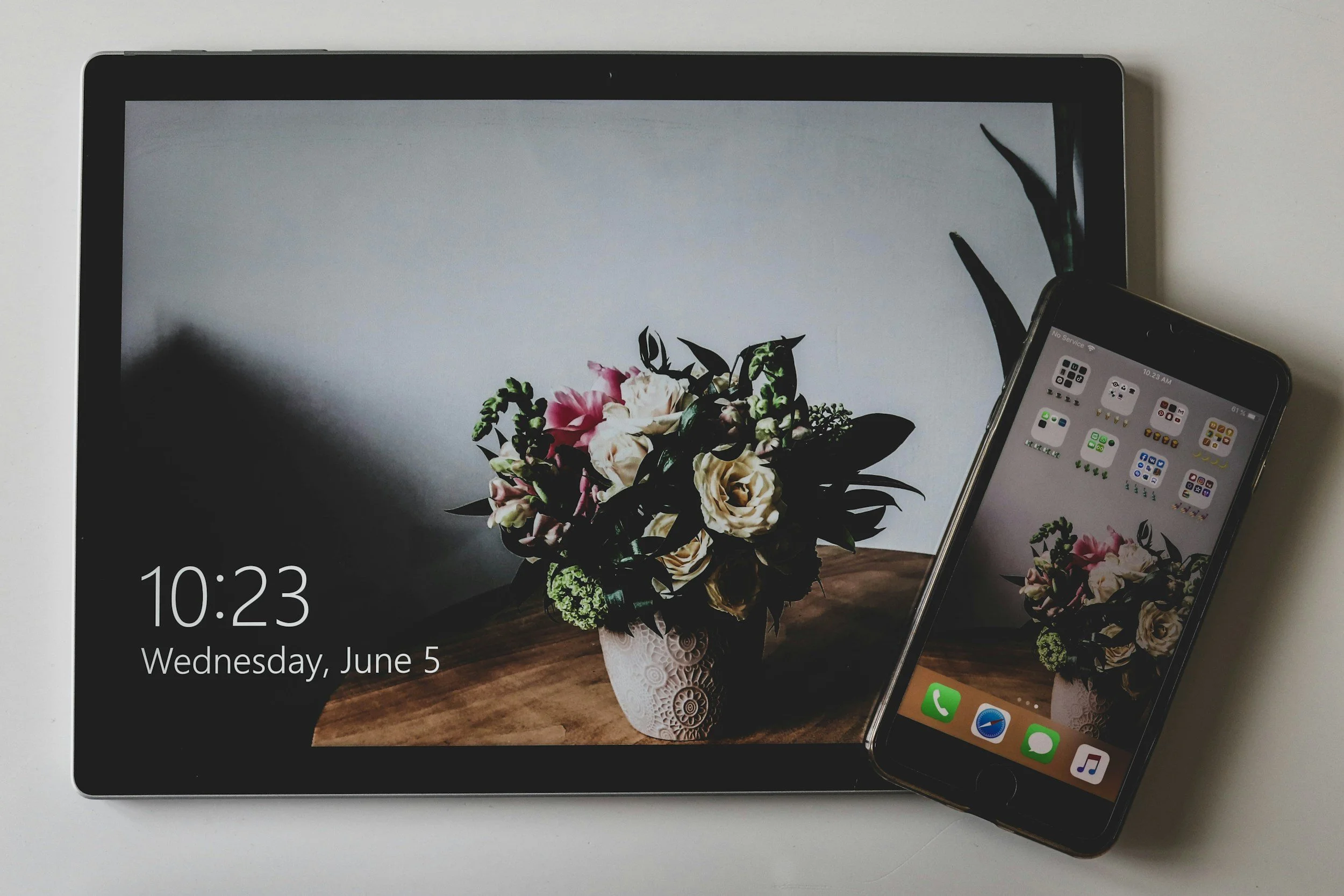 contact us, flower, booking florist