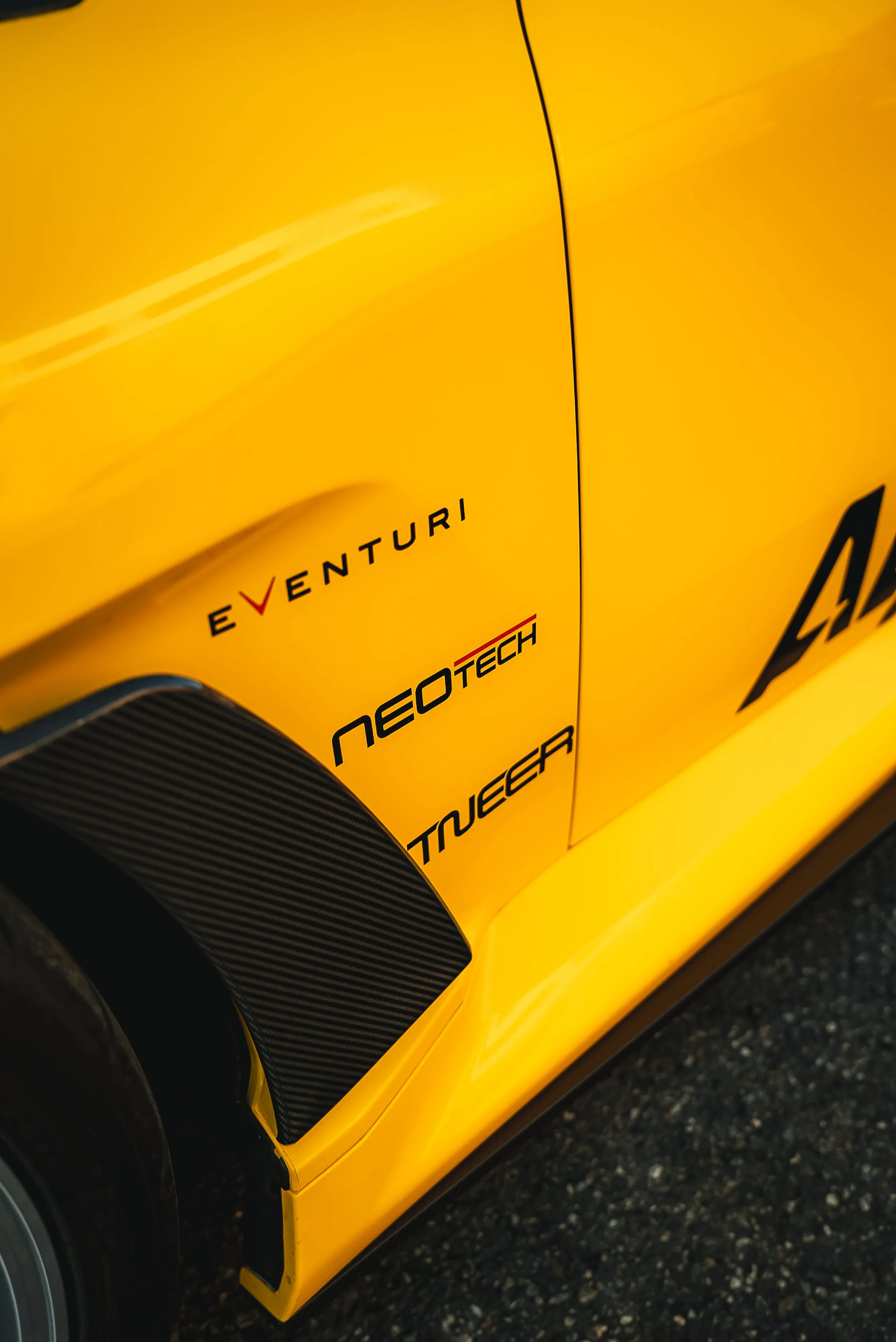BMW_M-32.jpg