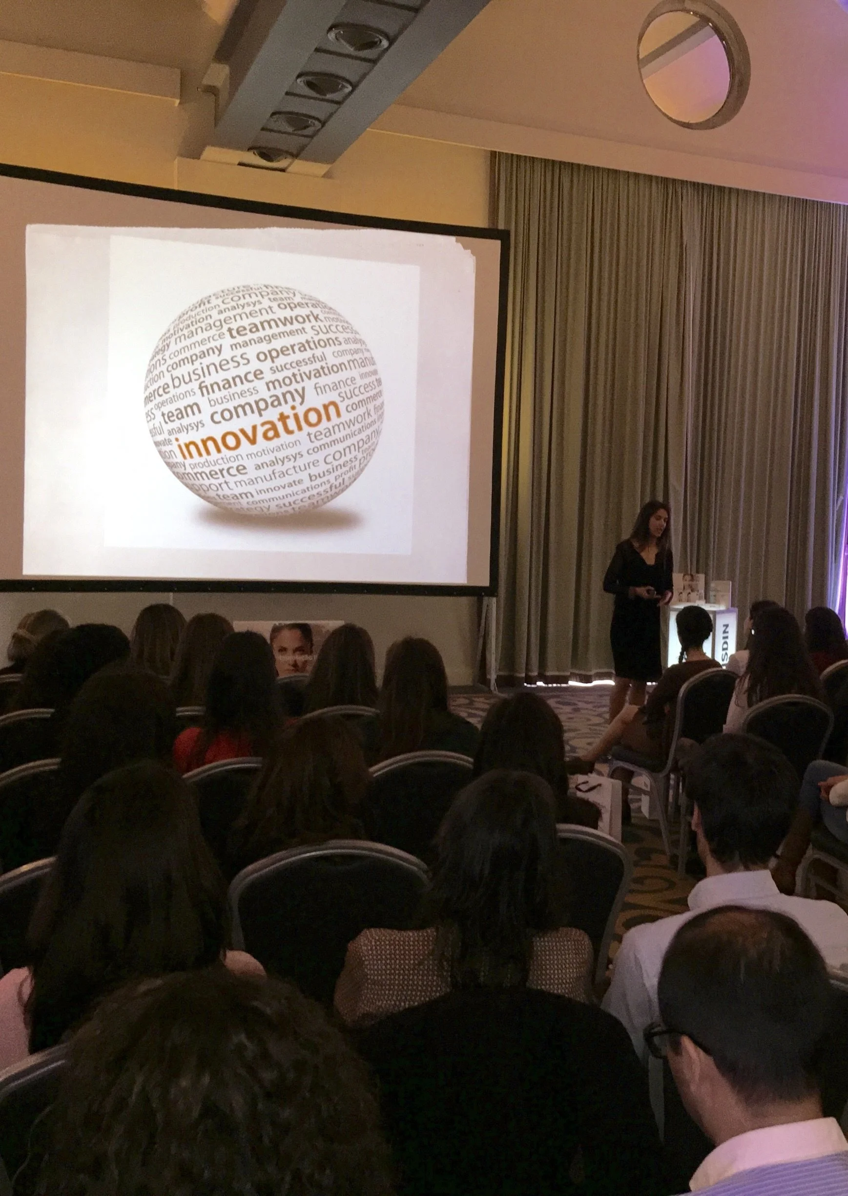 Palestra da Psicóloga Sofia Almeida Barbosa no Palácio do Freixo