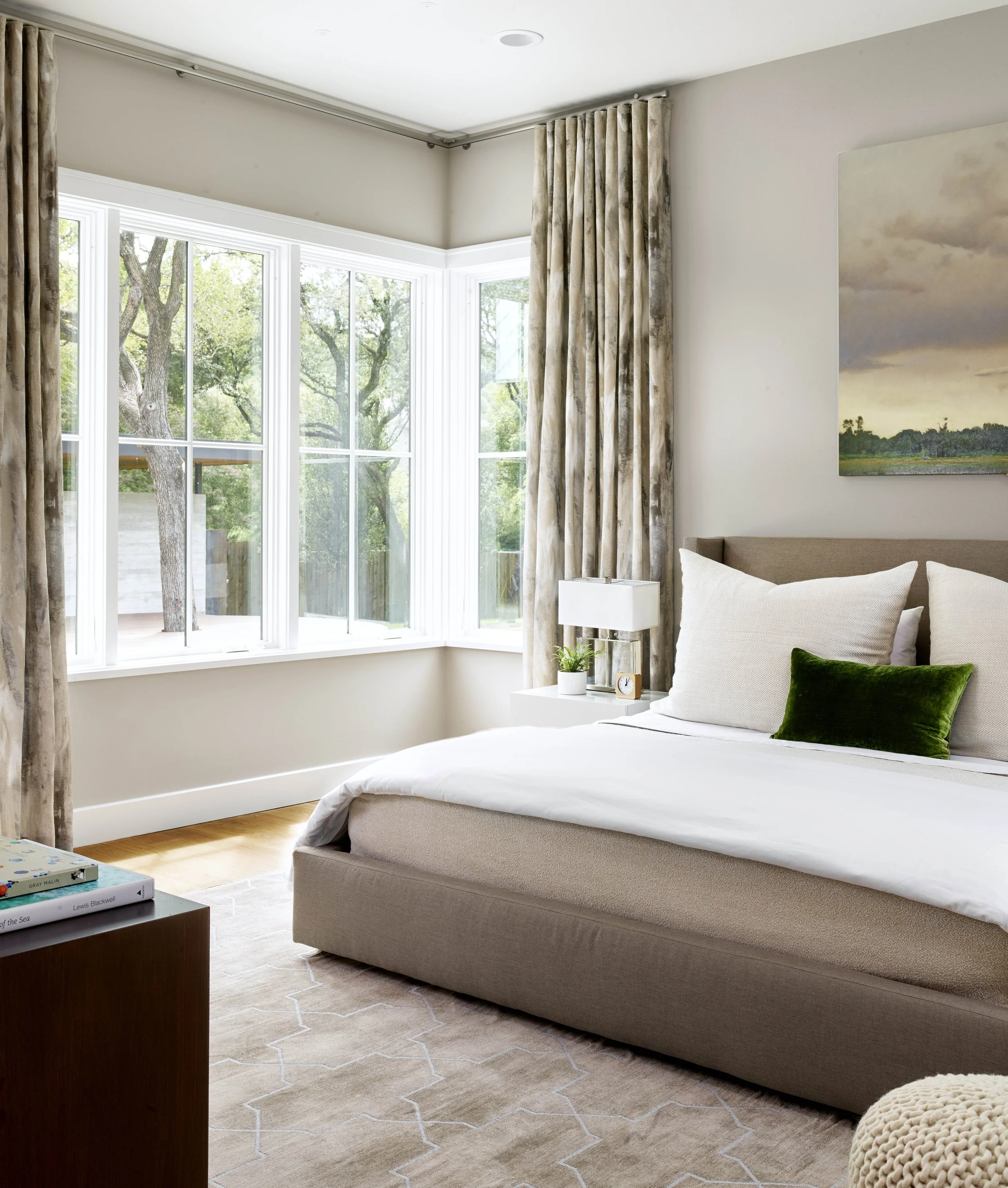 masterbed107896.jpg