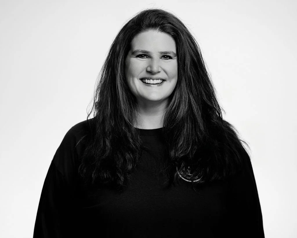 Viktoria M, Administrative Assistant