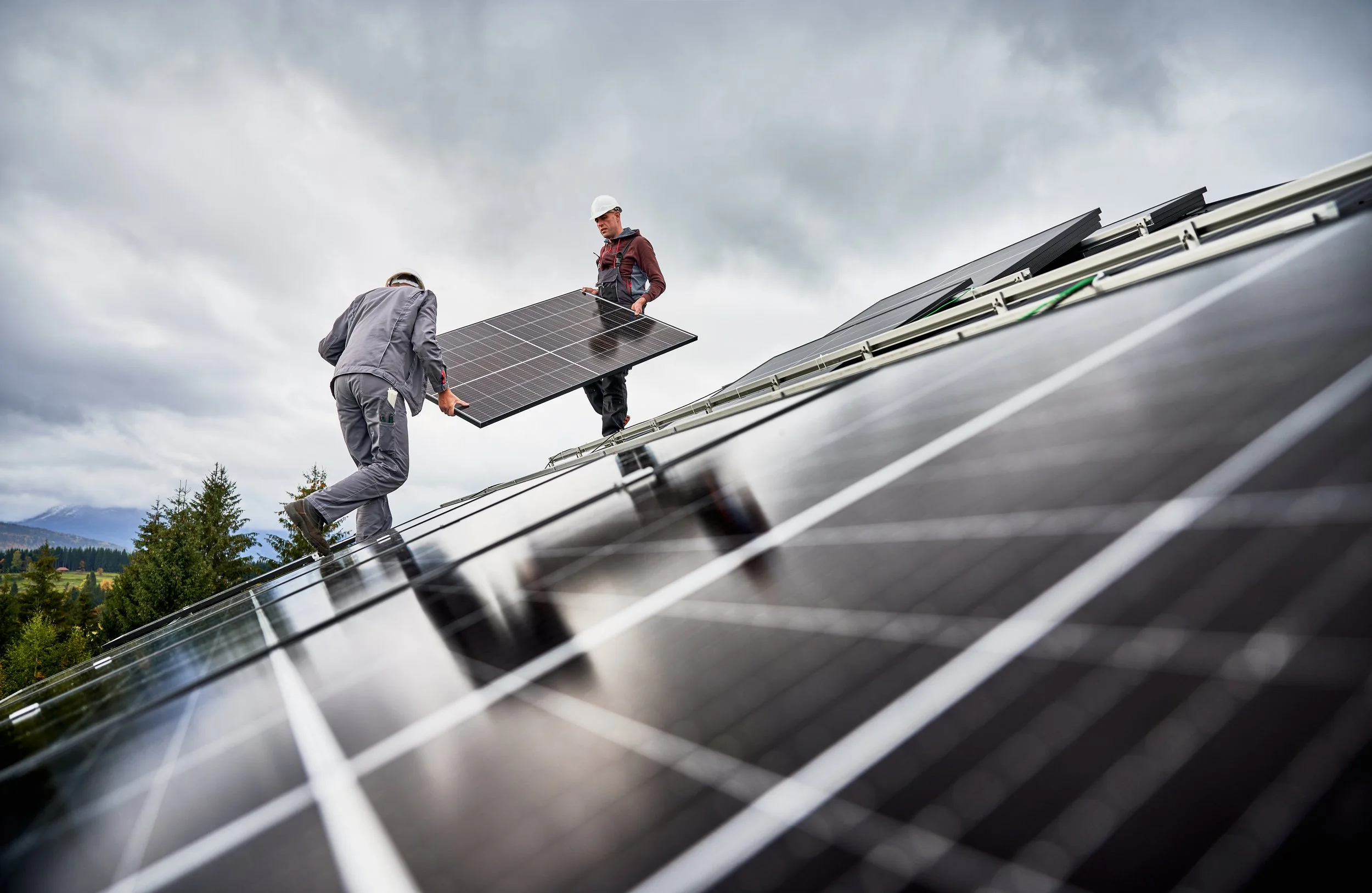 Why Greenday Finance (GDF) is Your Best Option for Solar Project Financing