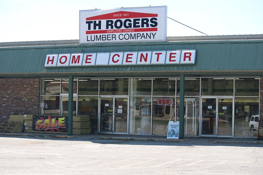 TH Rogers Lumber Company in Pittsburg, KS