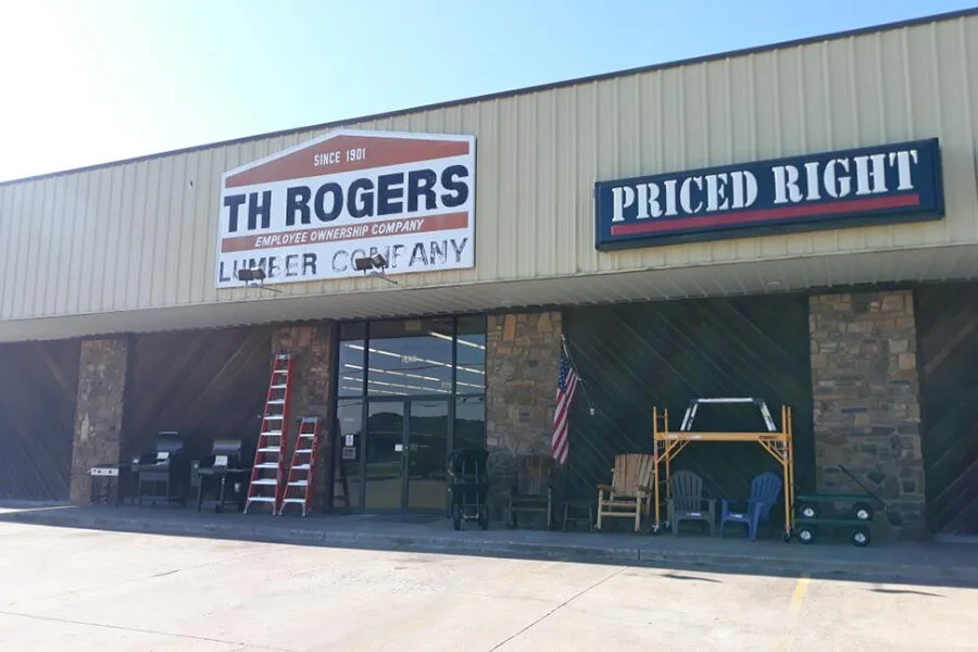 TH Rogers Lumber Company in Siloam Springs, AR