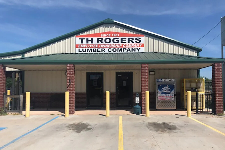TH Rogers Lumber Company in Eufaula, Oklahoma