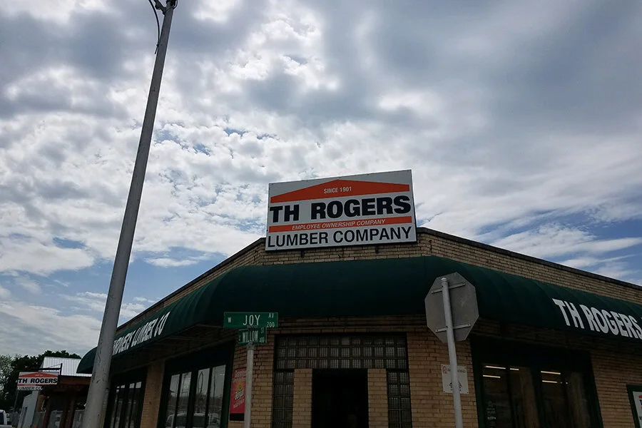 TH Rogers Lumber Company in Pauls Valley, Oklahoma