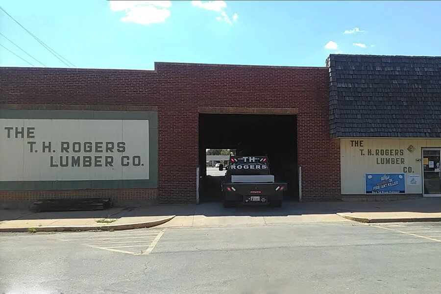 TH Rogers Lumber Company in Hobart, Oklahoma