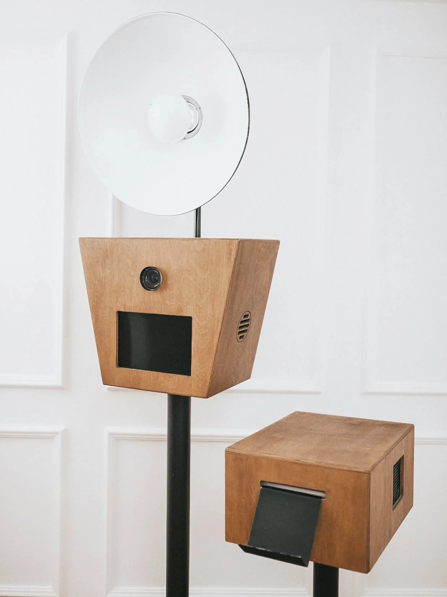 Snap it, print it, love it! 📸

Meine Fotobox hat noch freie Kapazit&auml;ten f&uuml;r eure Events! Wer noch ein Highlight f&uuml;r seine Feier sucht, sollte schnell sein. 

👉 Alle Infos auf: www.leoniebachphotography.de/fotobox
(Oder direkt &uuml;b