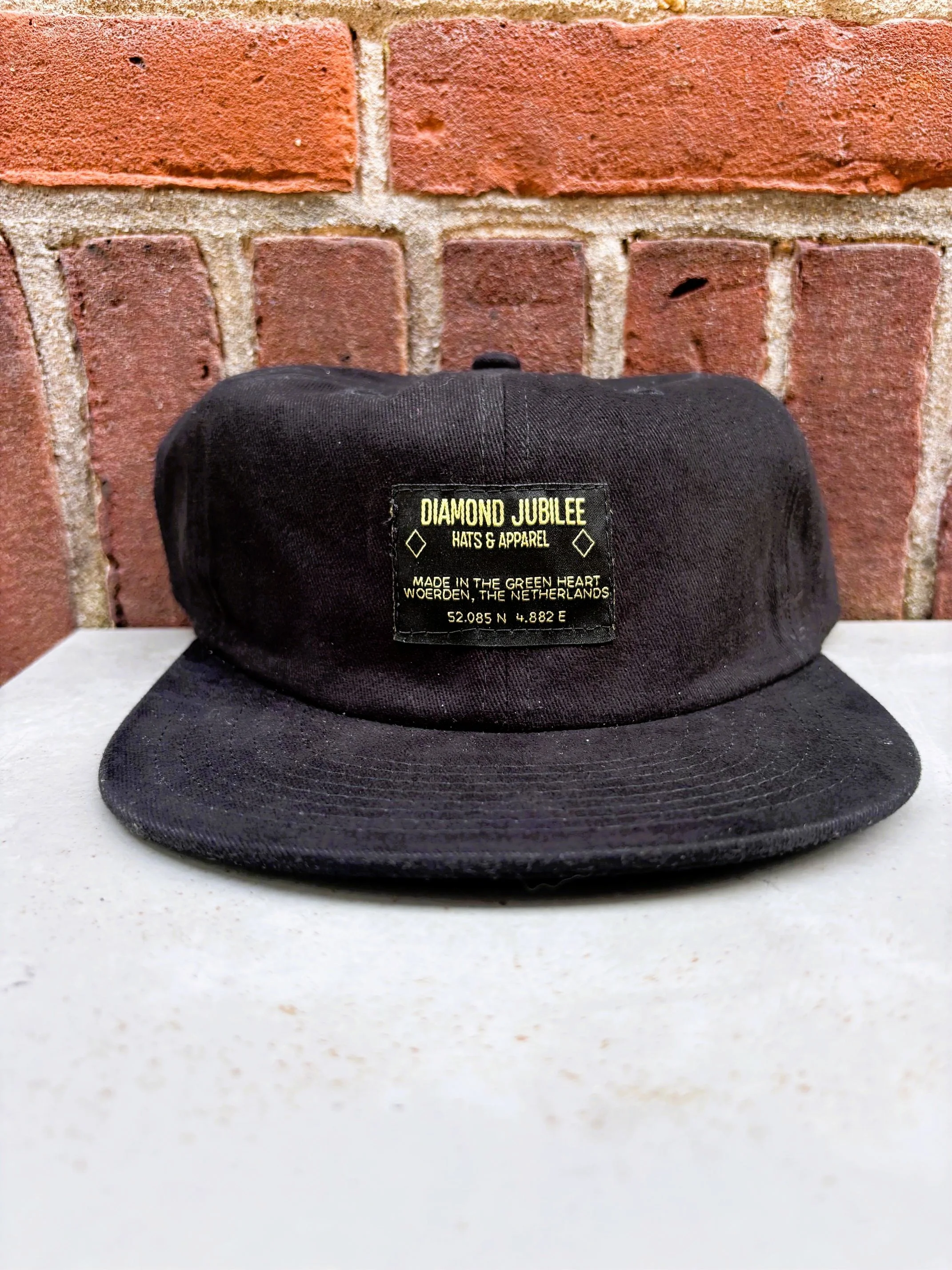 Low-Profile Coordinates Hat