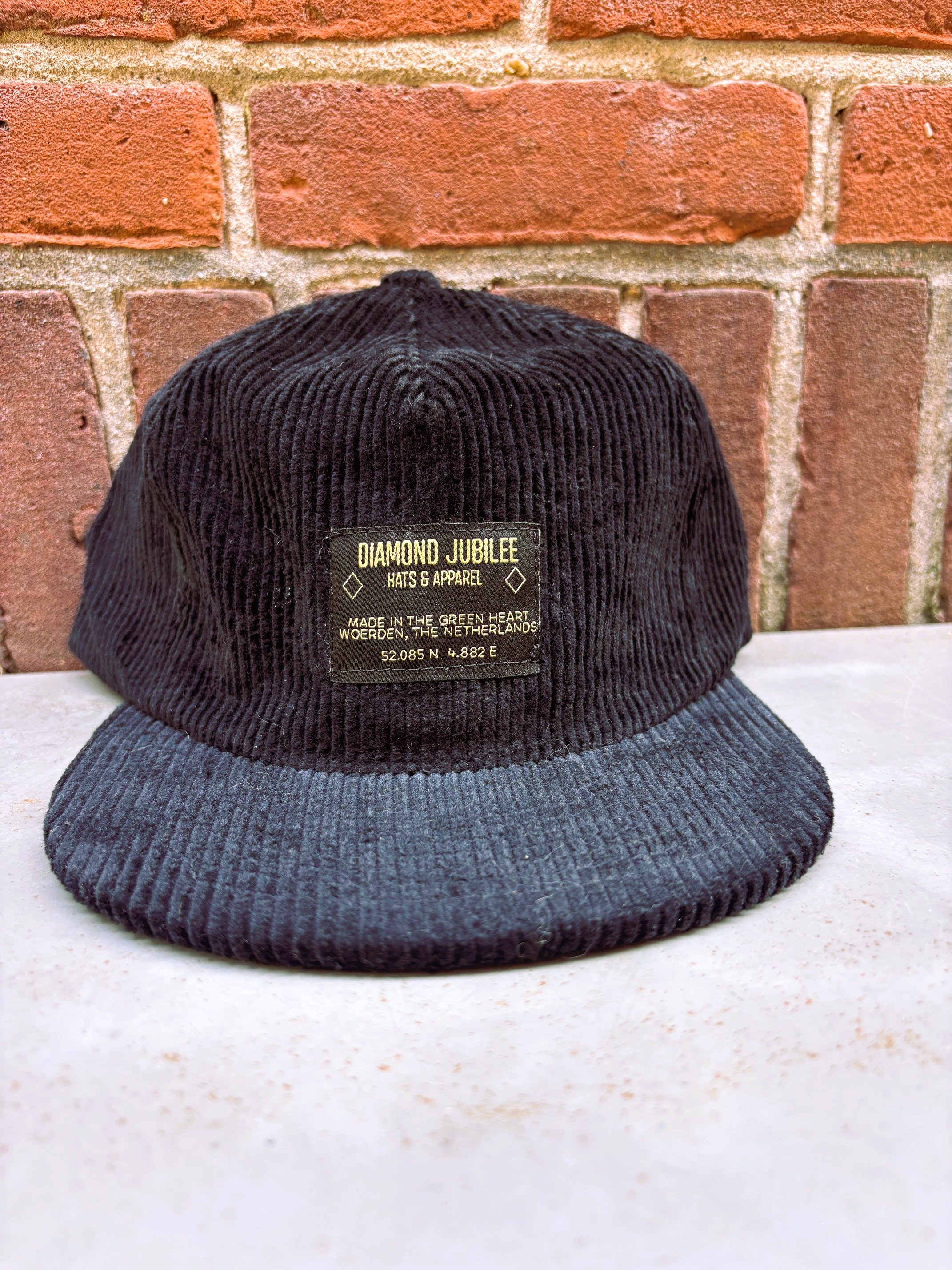 Corduroy Coordinates Hat (Black/Zwart)