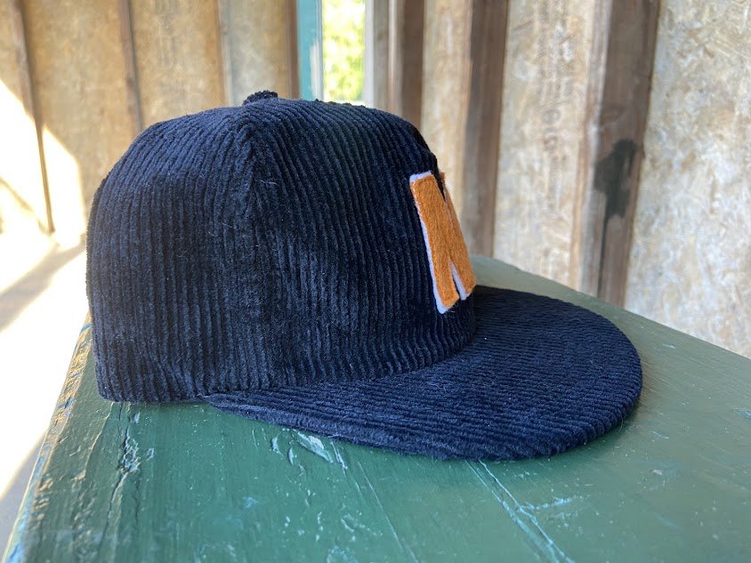 Nederland (hat - side).jpg