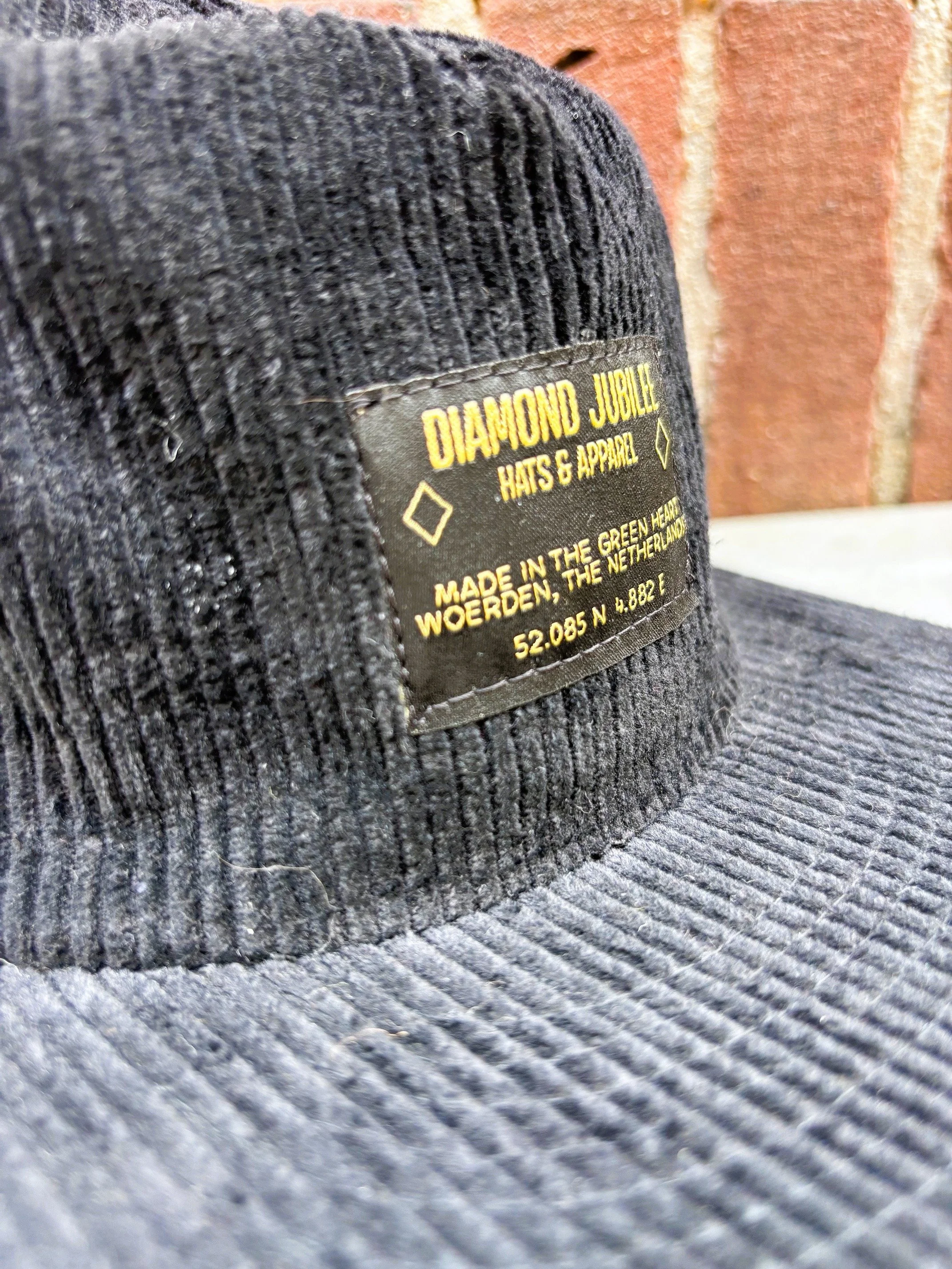 Corduroy Coordinates Hat (Black/Zwart)