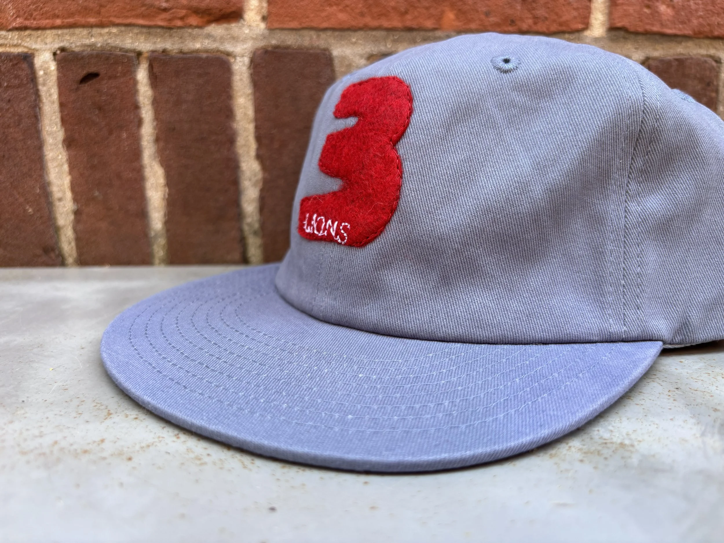 3 lions  blue (side).jpg