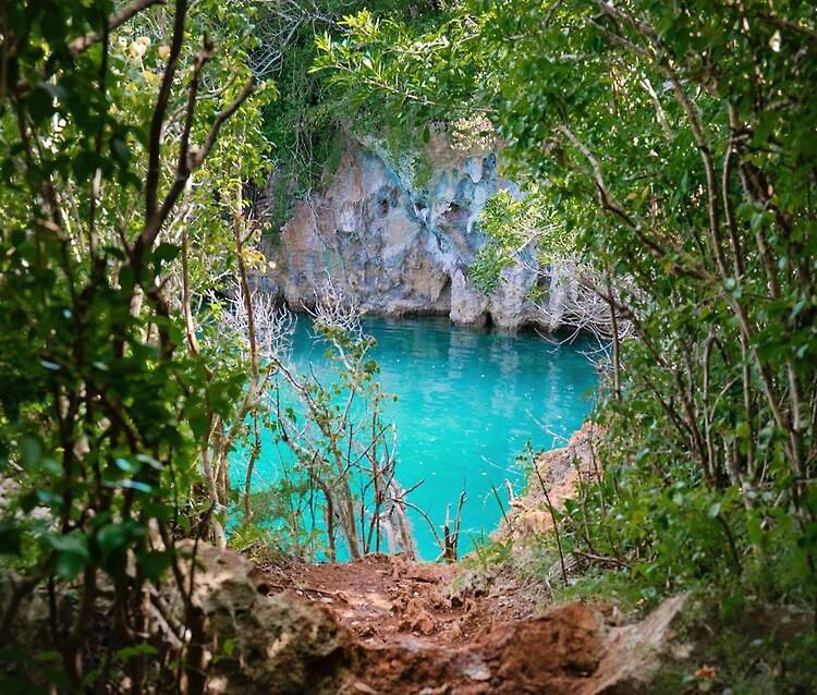 blue hole park.jpeg