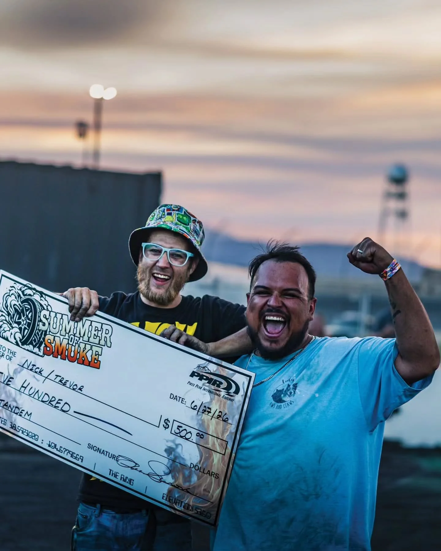 See this... this could be you! 2 friends, burning some tires, winning some money! 

The Summer of Smoke Burnout Competition Championship is Oct 17 at Fall Bash. 

Don't miss out on the chance to win some $$$ or for an epic burnout show! 

Tickets at 