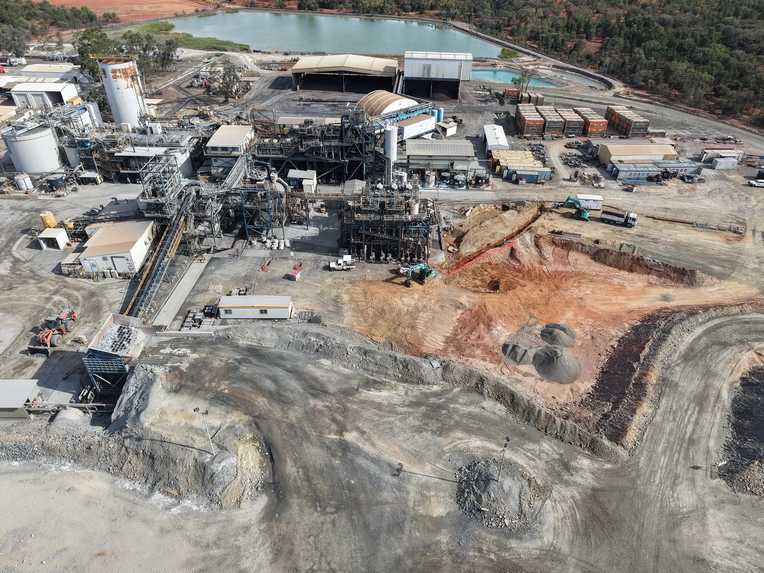 peak-optimisation-aerial-early-earthworks-for-tcu-pad-01.webp
