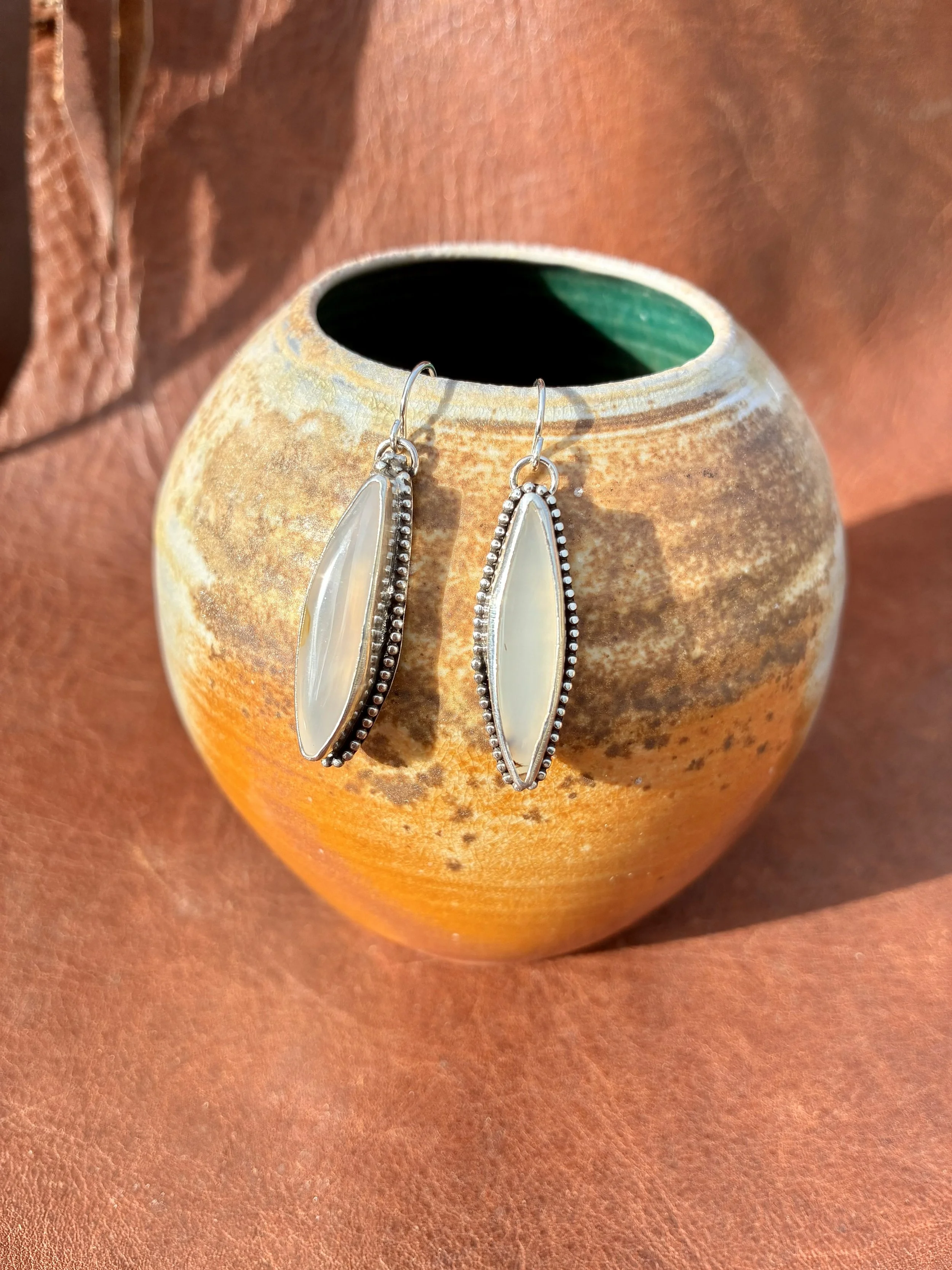 Small white toothpicks.jpg