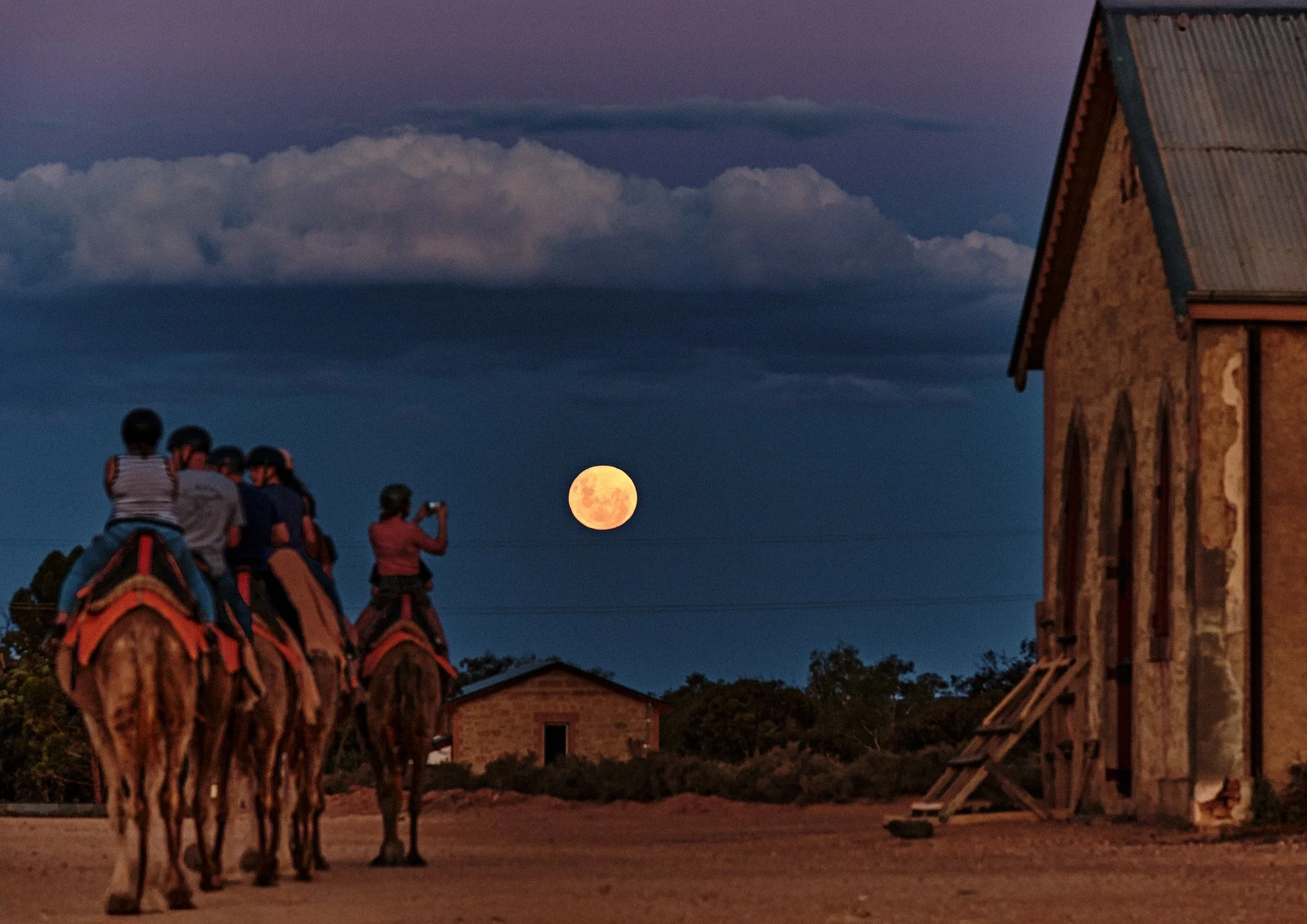 Silverton Moon_1 2.jpg