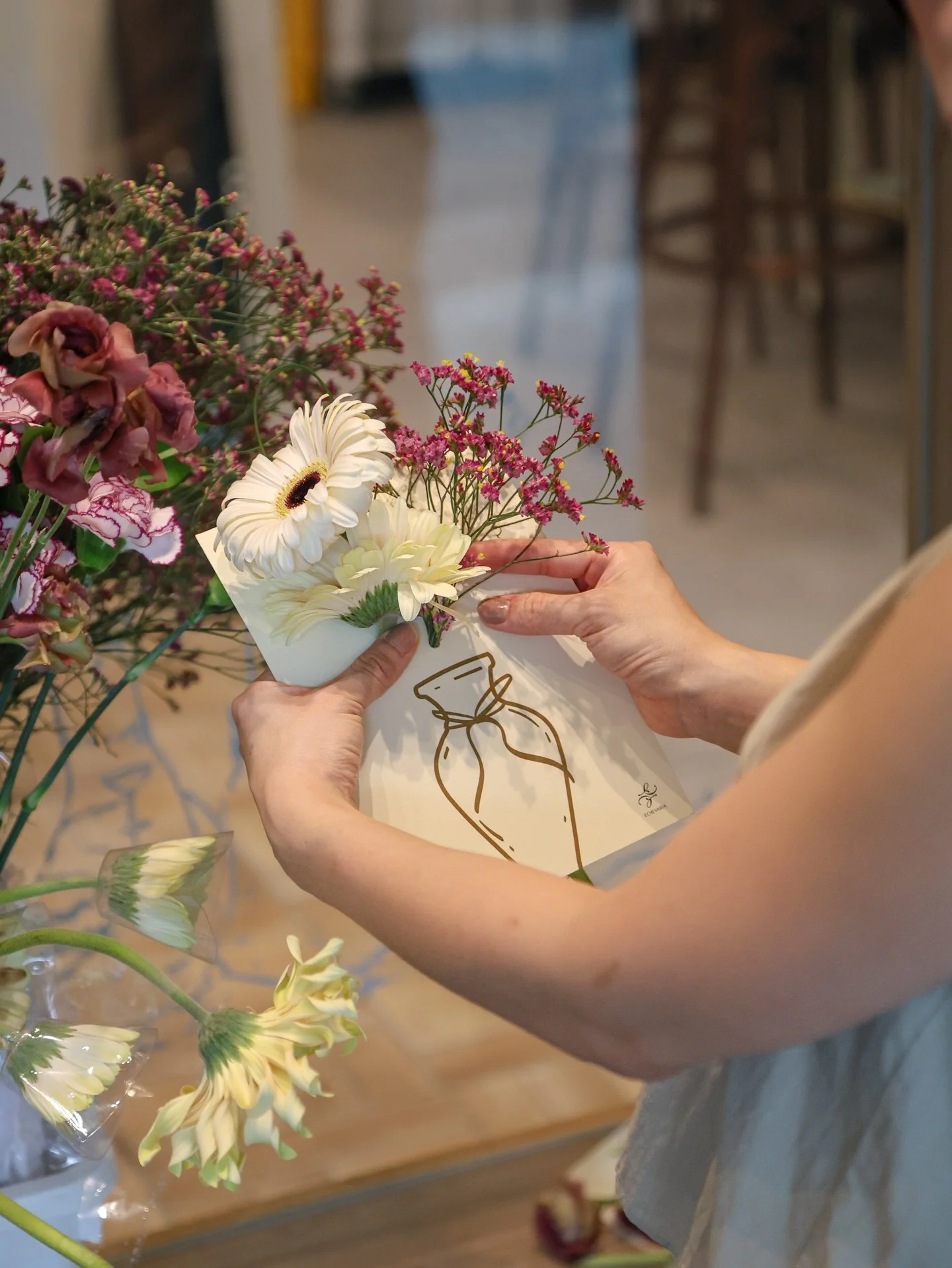 A flower for her kindness. A flower for her strength.
A flower in thanks for all the ways she shows up, day after day.

This Mother&rsquo;s Day weekend, build a Pluck Card with us, a small gesture of gratitude for Mom&rsquo;s on us, made just for her