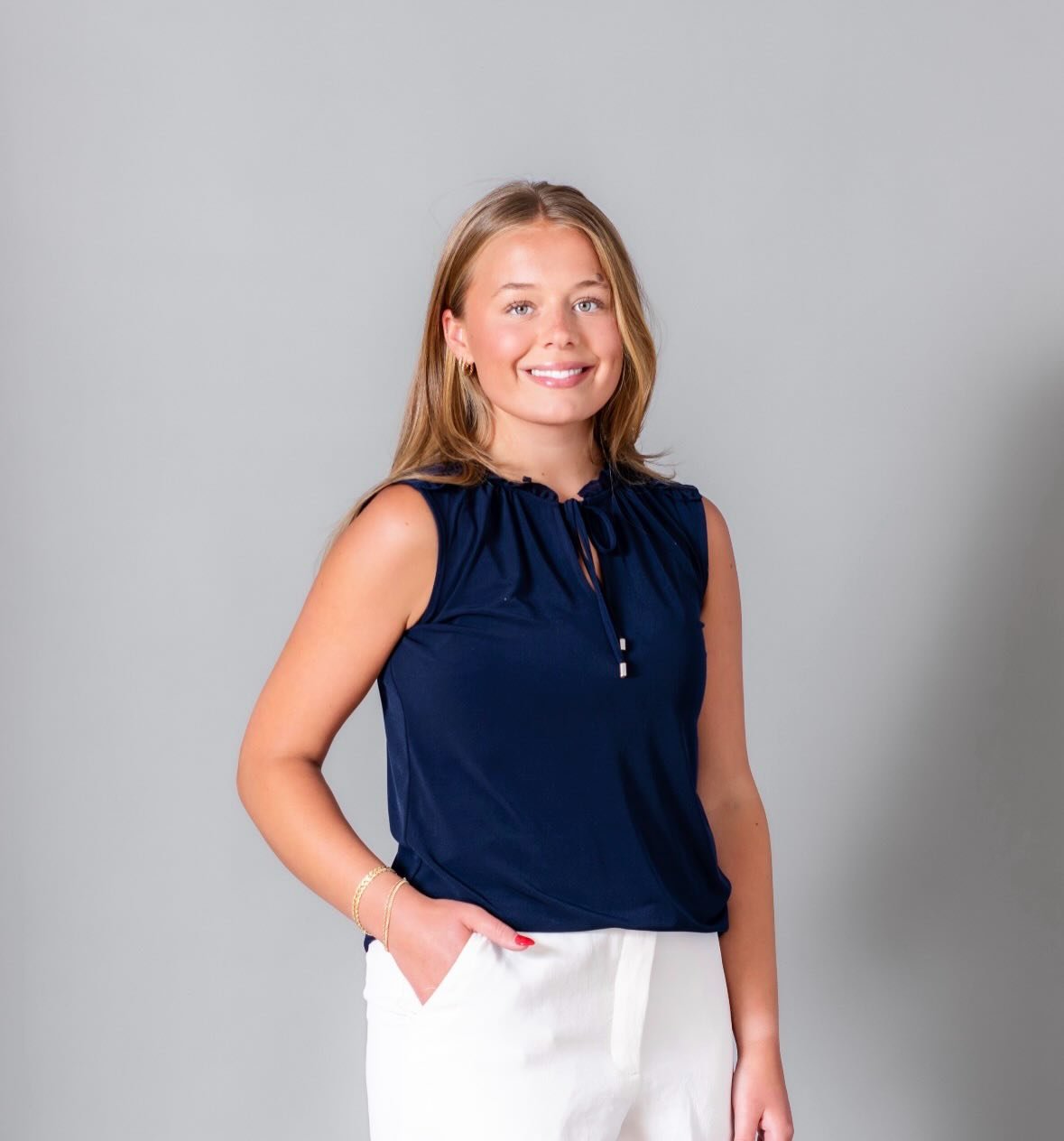 So happy to announce Sarah Spires is BACK and will be helping Riptide junior golfers grow their game outside of camp life🤩 For info on private/semi private lessons email nikki@riptidegolf.com☀️⛳️✨
