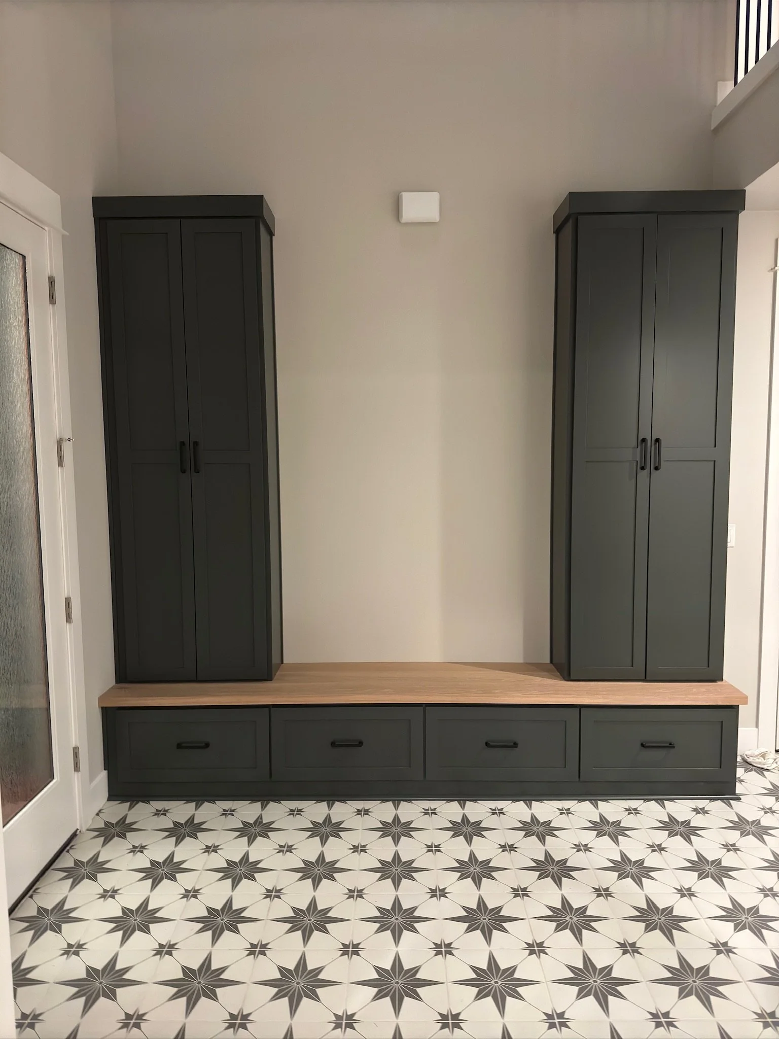 Mud Room | Camas 98607