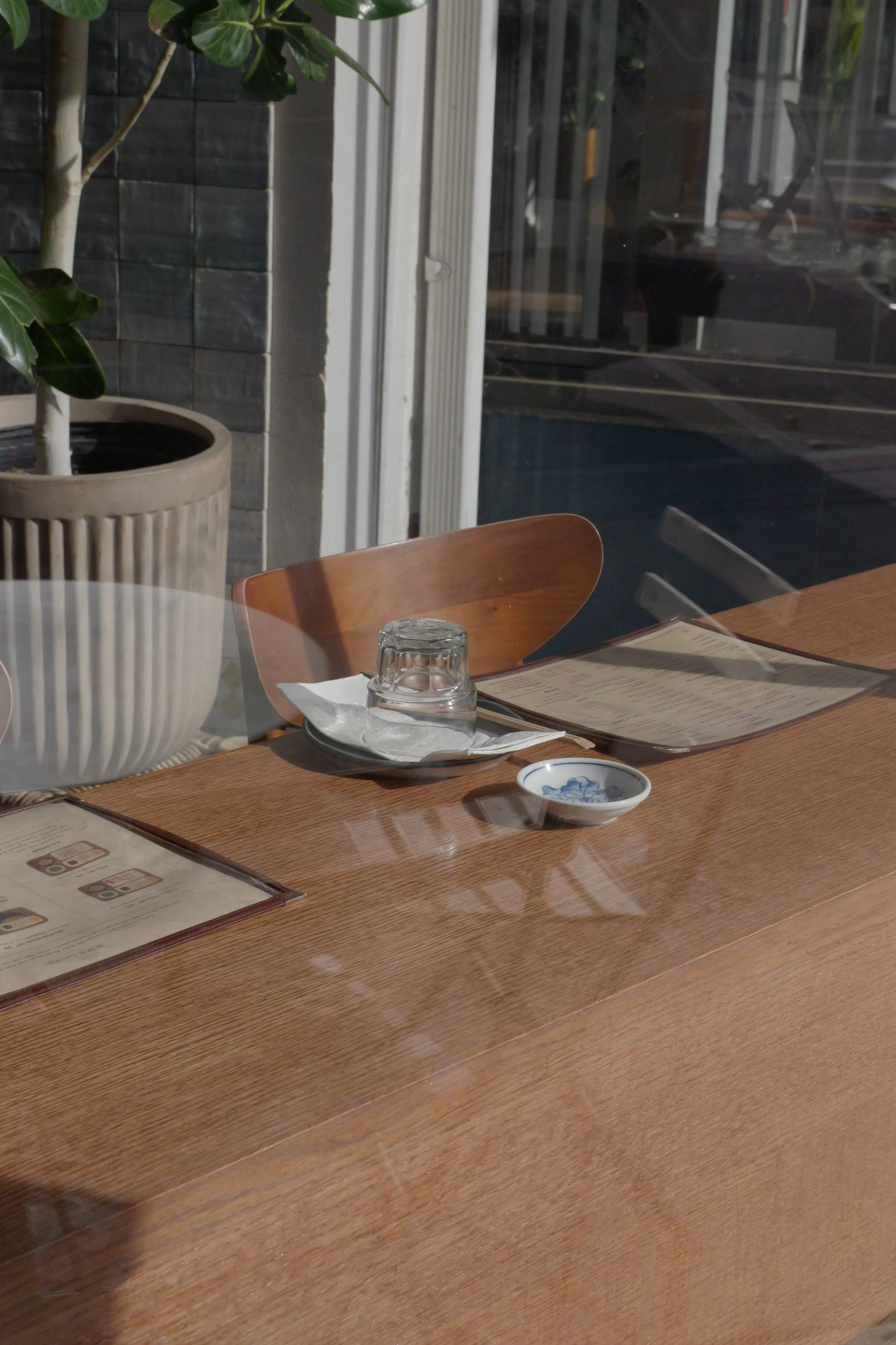 the best sushi, rolls, and rice bowls restaurant in Tarrytown New York, Westchester county's favorites place to share comforting lunch sets, close to sleepy hollow, Scarsdale, dobbs ferry, Irvington, conneticut