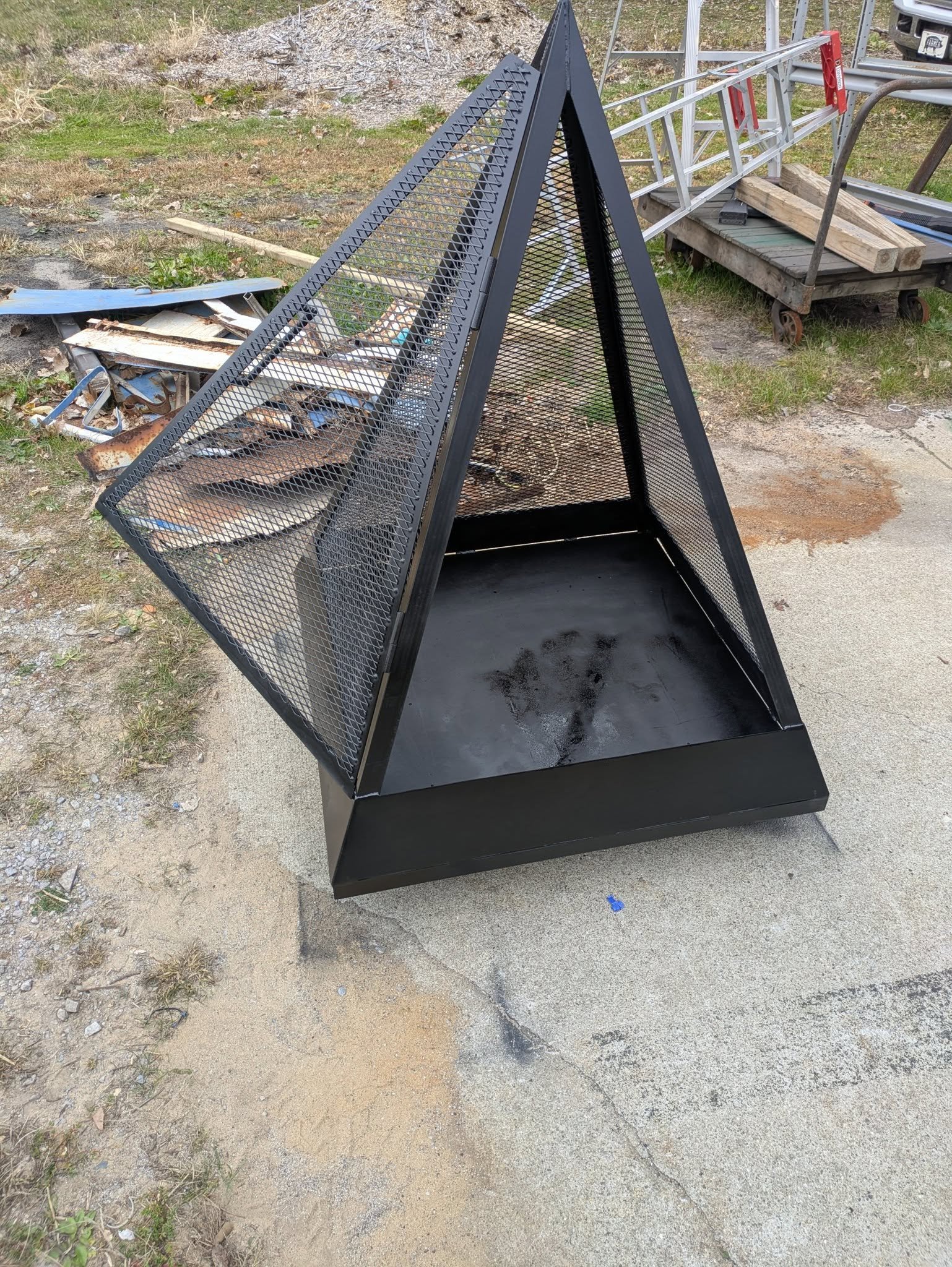Custom pyramid fire pit