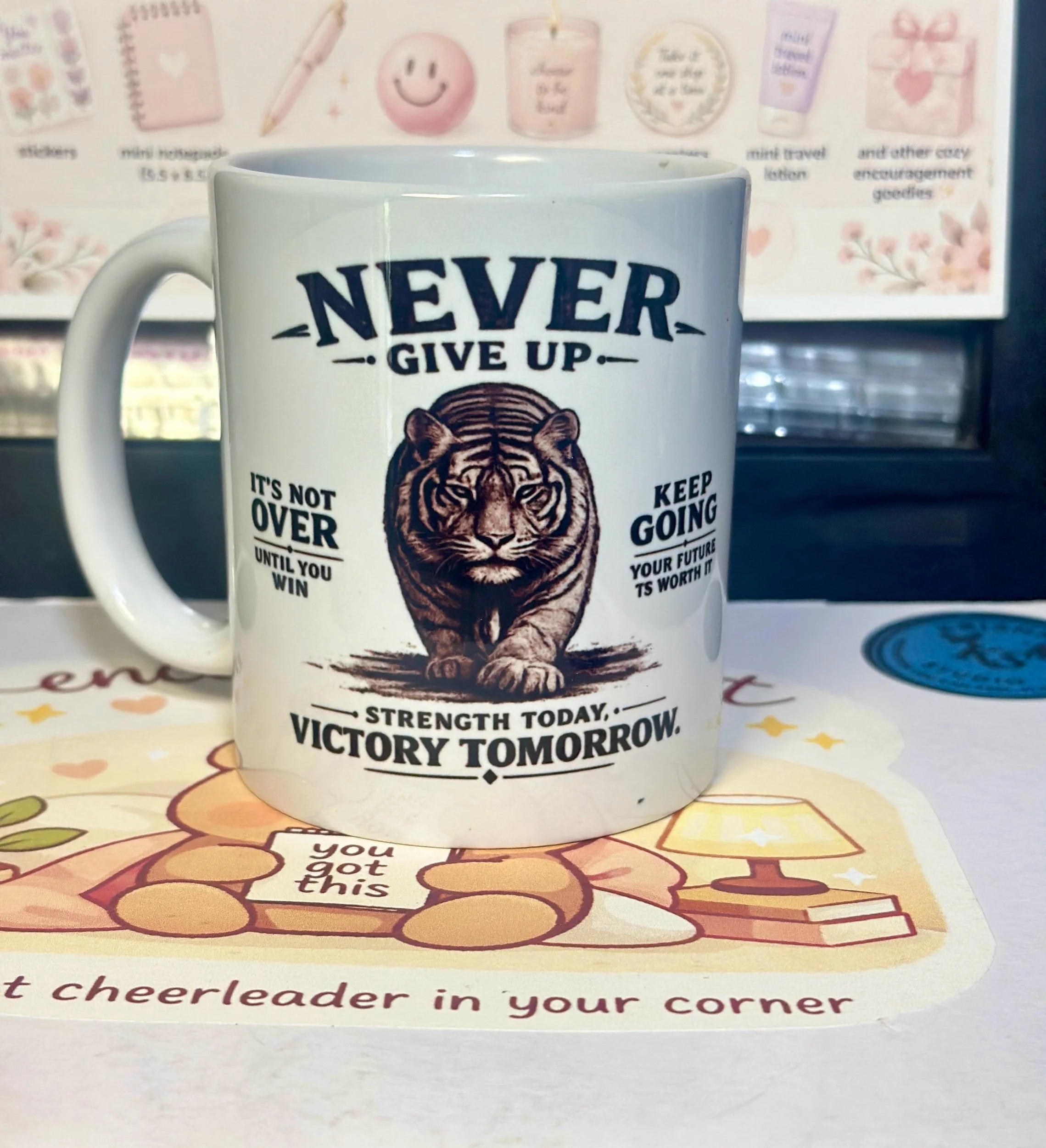 Never Give Up Tiger Coffee Mug