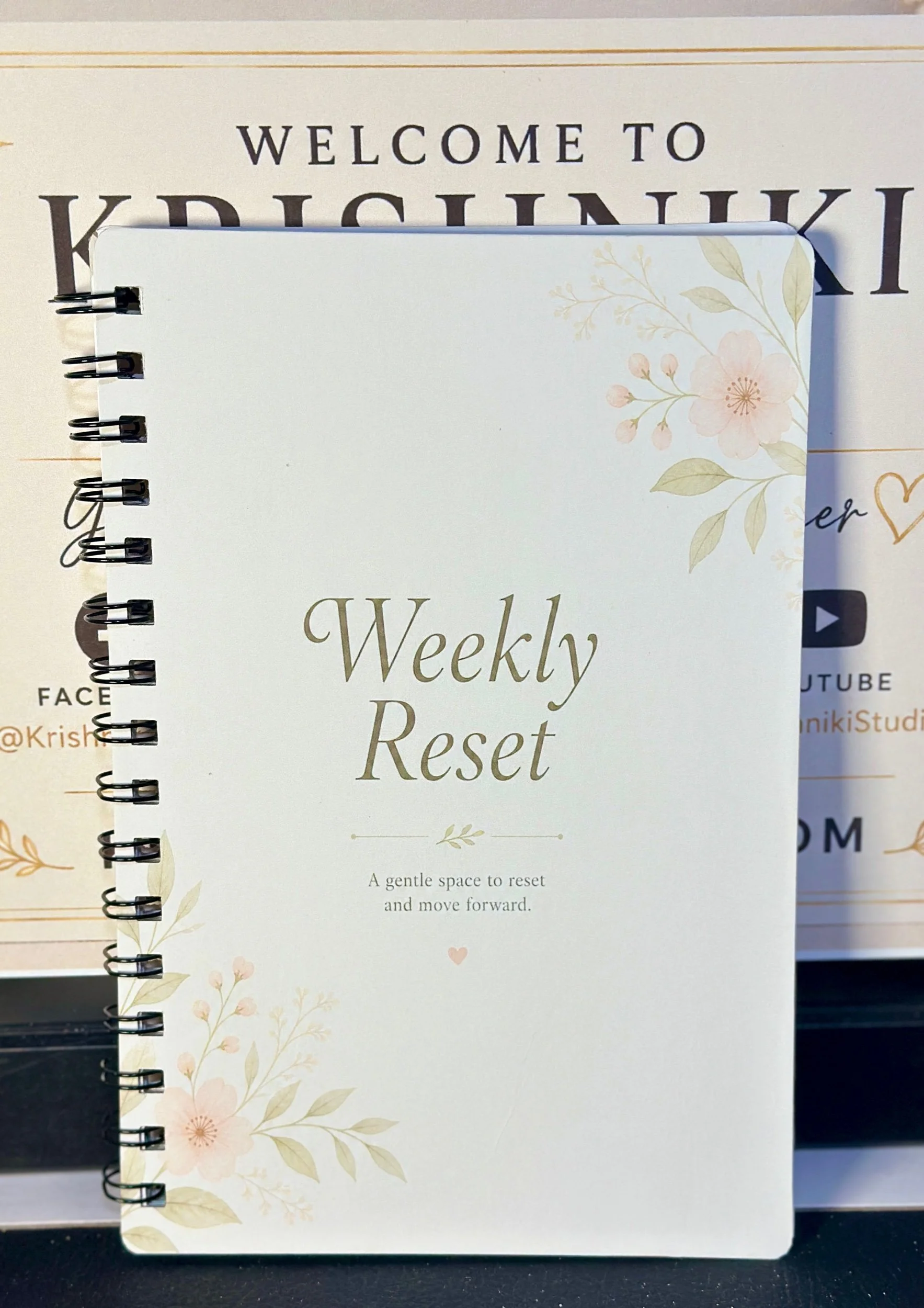 Weekly Reset – Floral Edition | 1-Month Gentle Planner