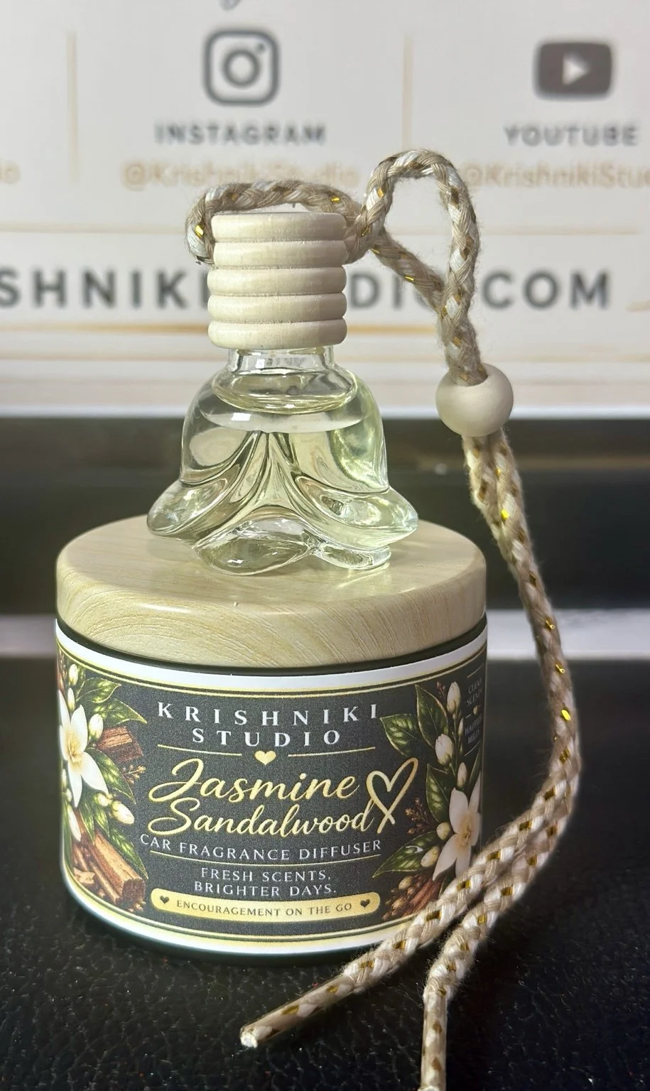 Jasmine Sandalwood Car Fragrance Diffuser