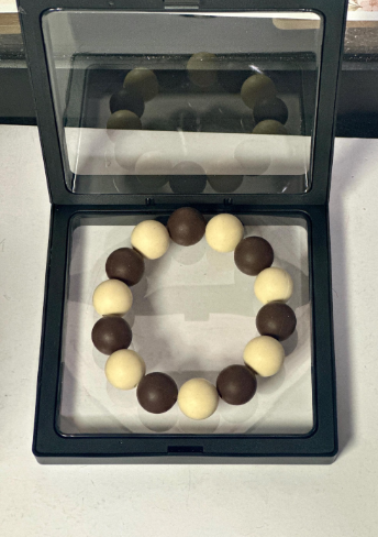 Two-Tone Beaded Bracelet