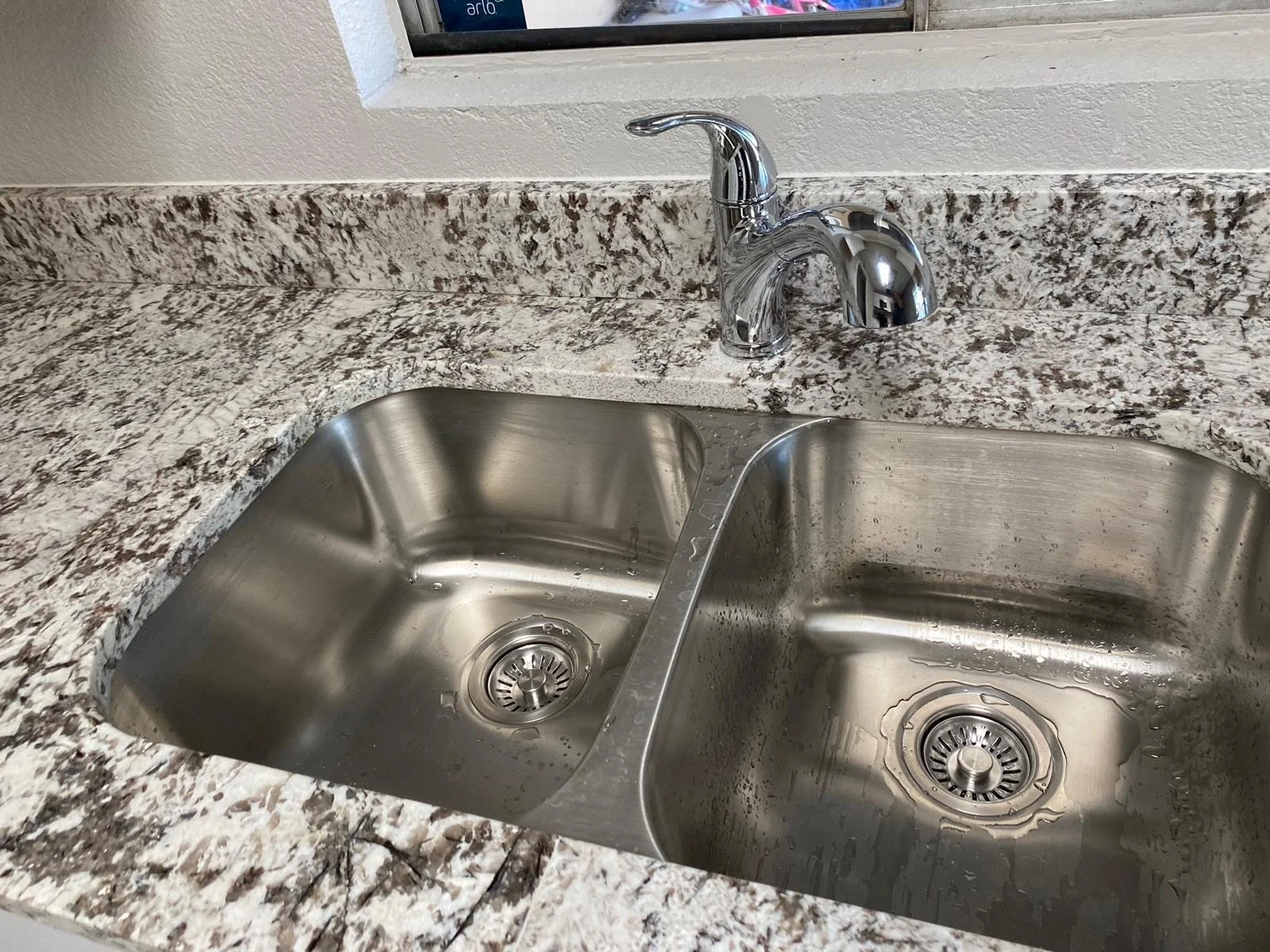 New KItchen Sink And Faucet