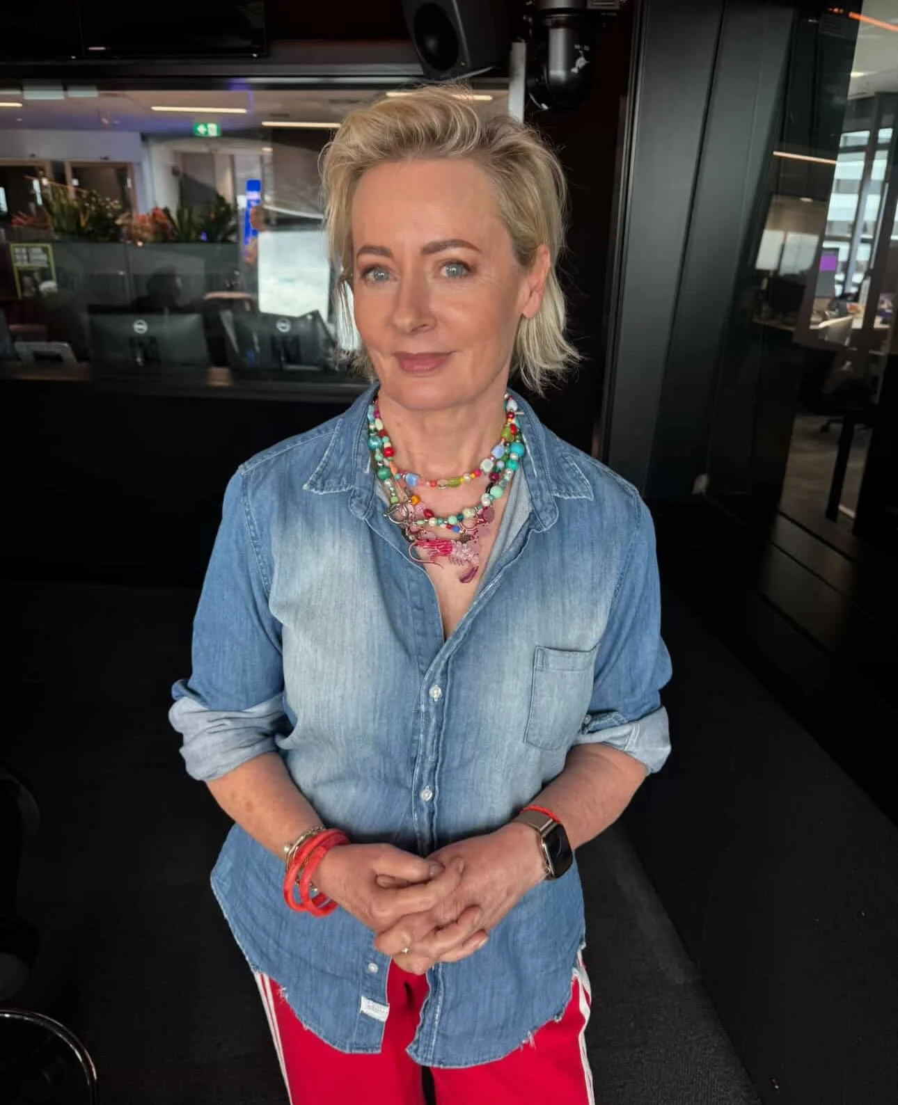 How fabulous does my bestie @amandarosekeller look in her @mrsmcpearl ? 
Simply add your own other fave piece to complete your style n vibe ! Maybe you too have a prawn necklace. Just to confirm - so far I don&rsquo;t make pearl necklaces, the colour