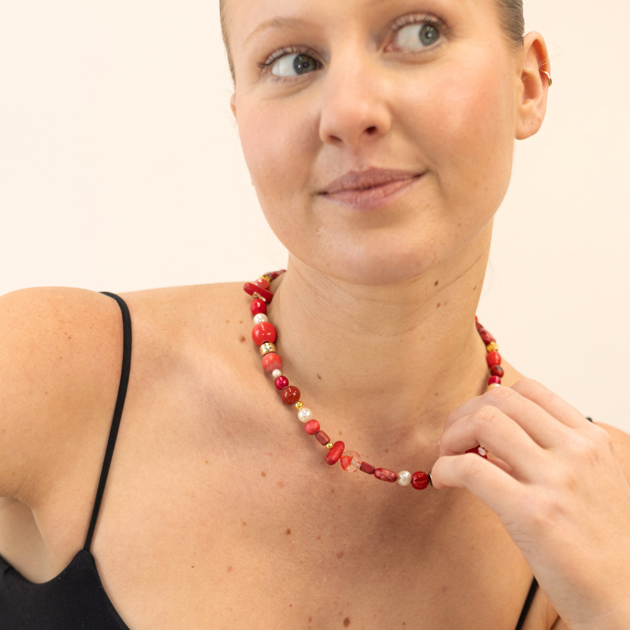 Carnival Necklace Red Crimson 50