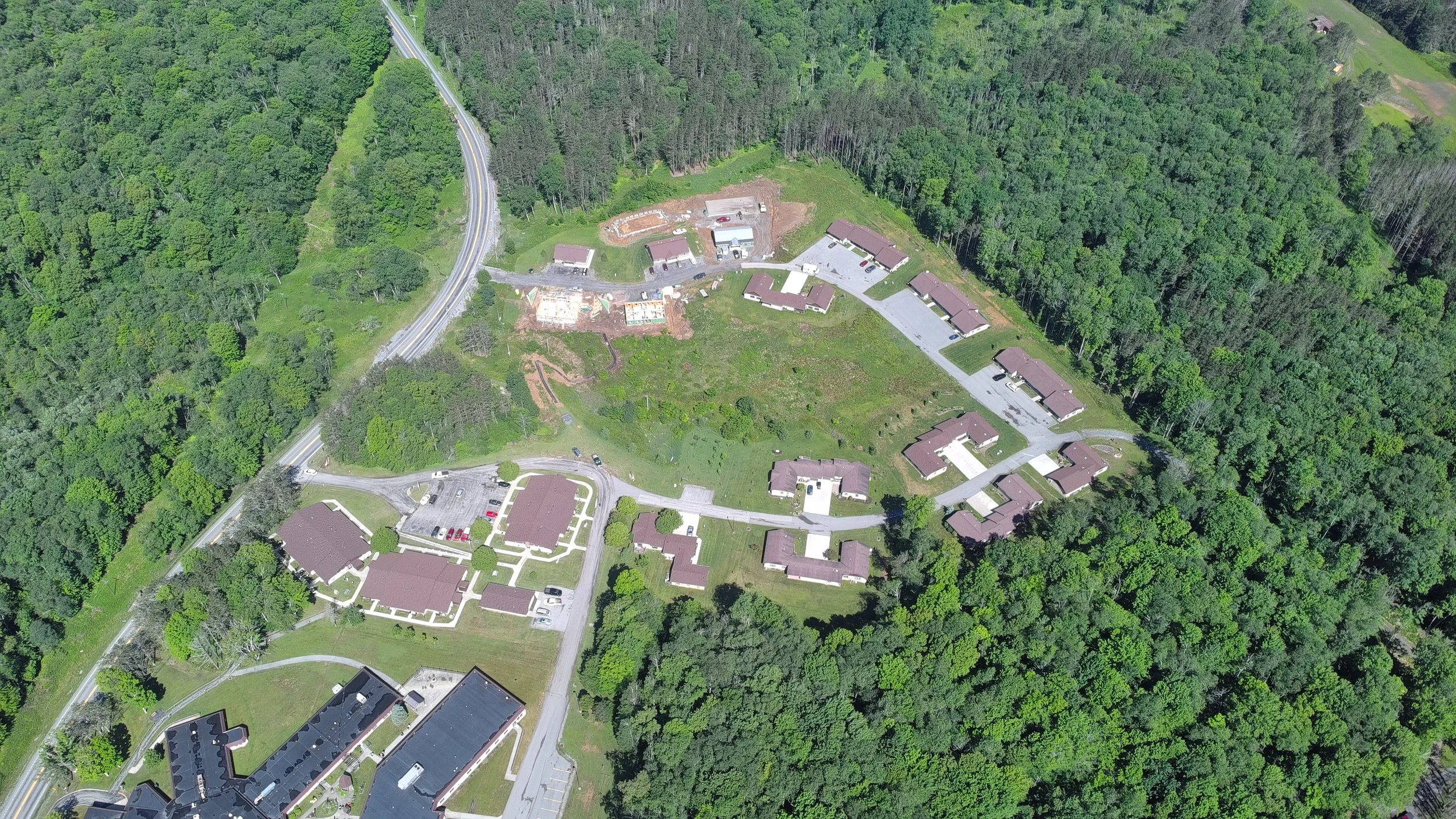 Pineview Apartments, The Pines and The Rapids communities from aerial view in Thomas, WV.