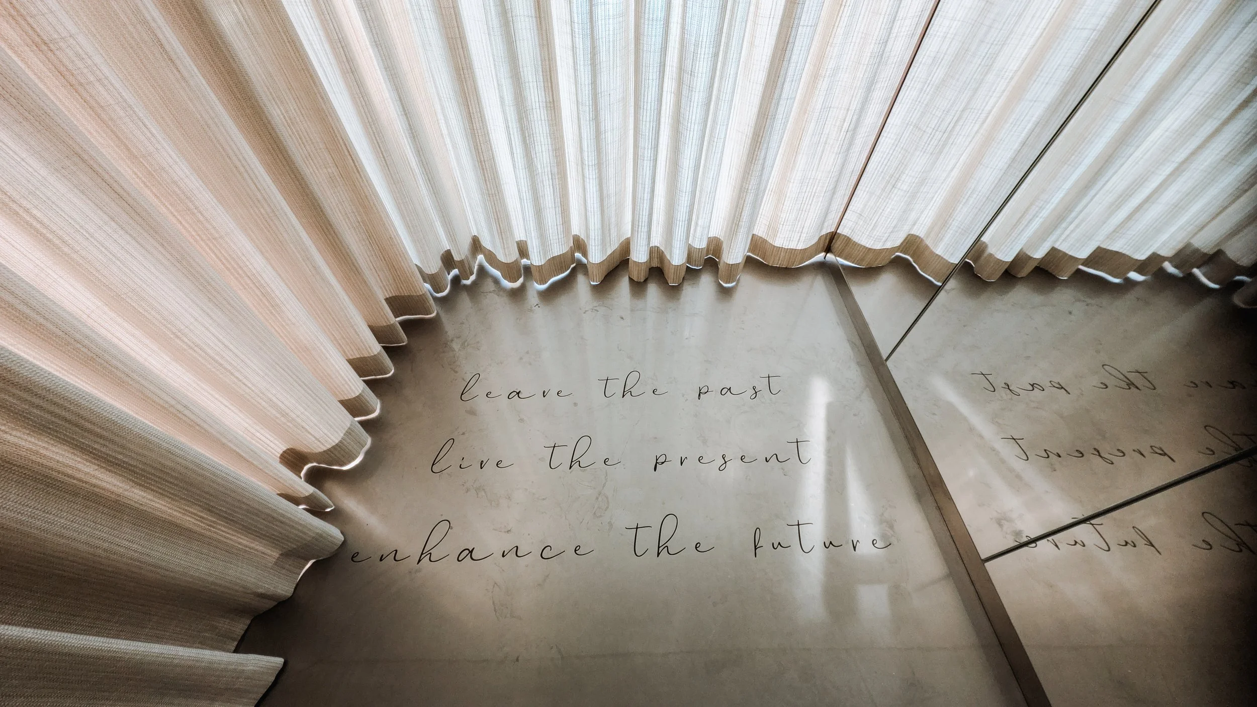 SENSI SUITE (11).jpg