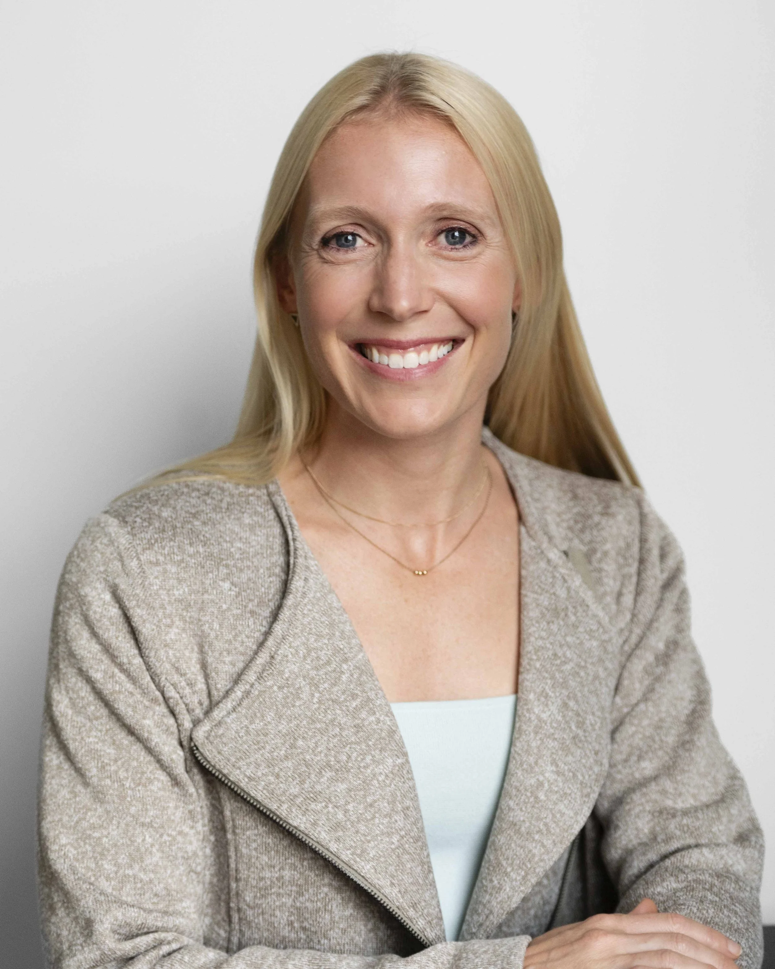 Licensed therapist in Hawaii specializing in counseling for Christian patients