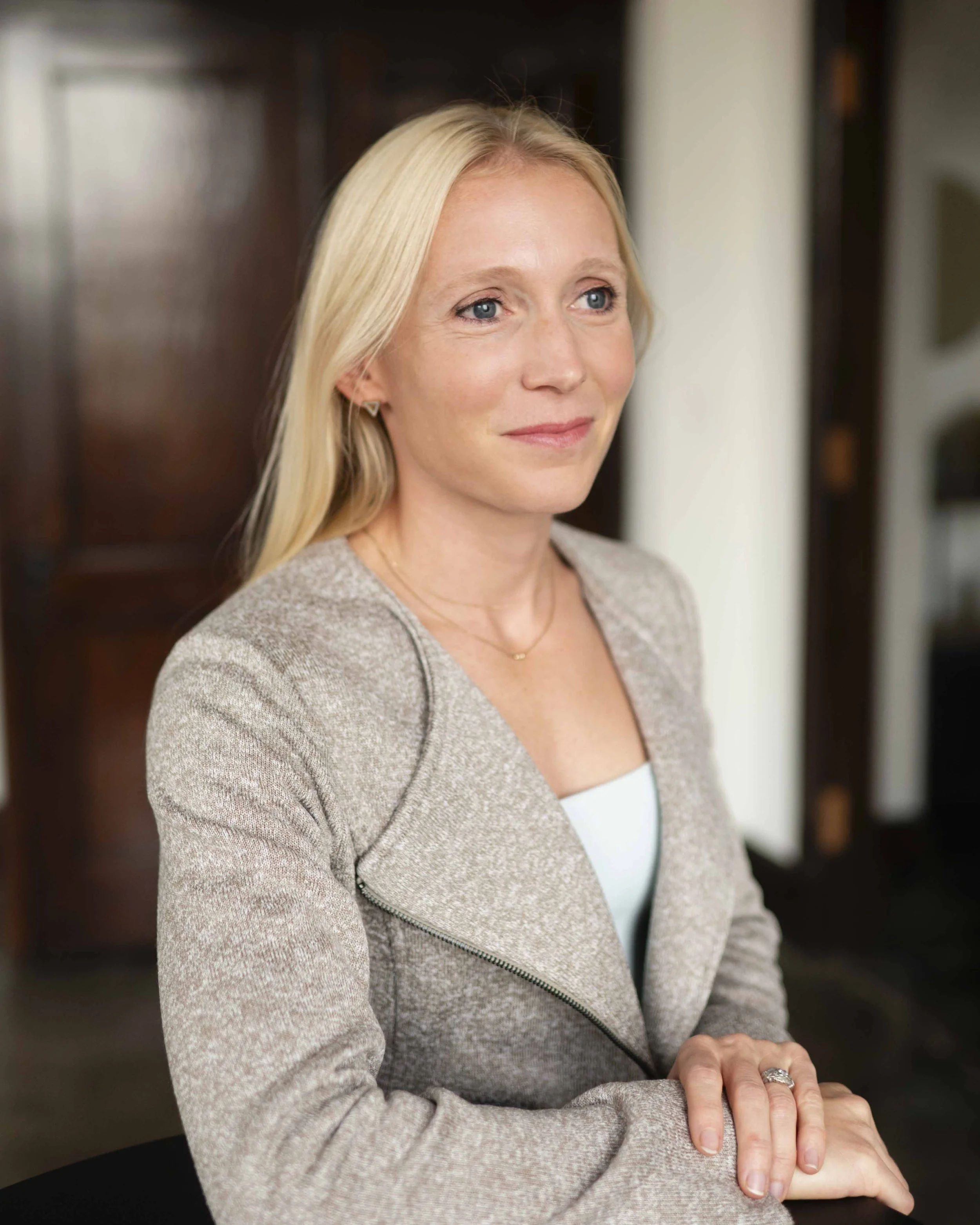 Licensed therapist in Hawaii specializing in faith based counseling