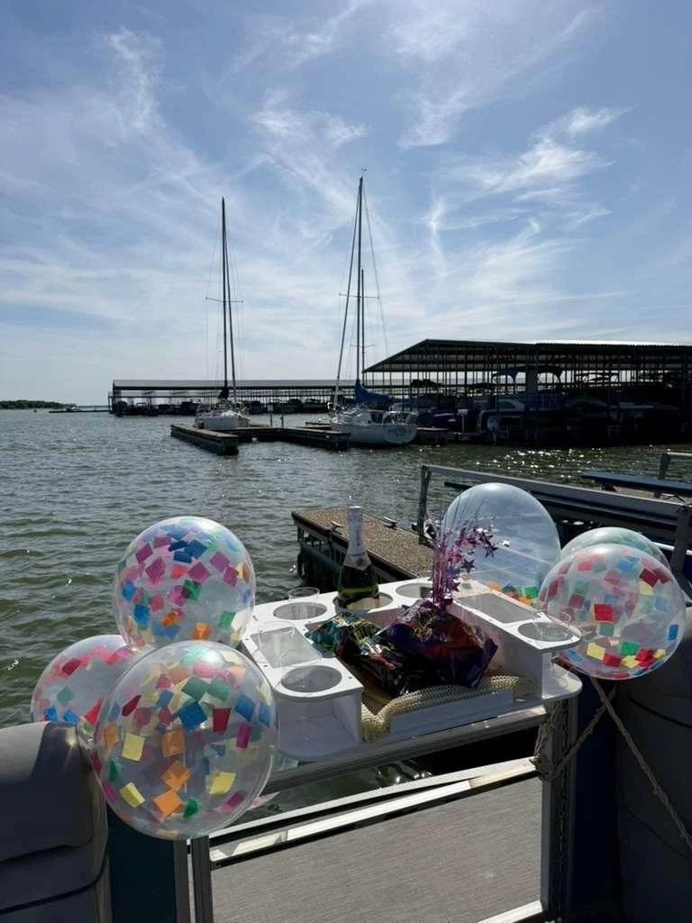 Celebrate on the water in Lake Lewisville 🎉🛥️
Add our curated event setup to your pontoon boat rental &mdash; balloons, table setup, games &amp; karaoke ready when you arrive ✨🎤
Perfect for birthdays, bachelorettes, and small group celebrations ne