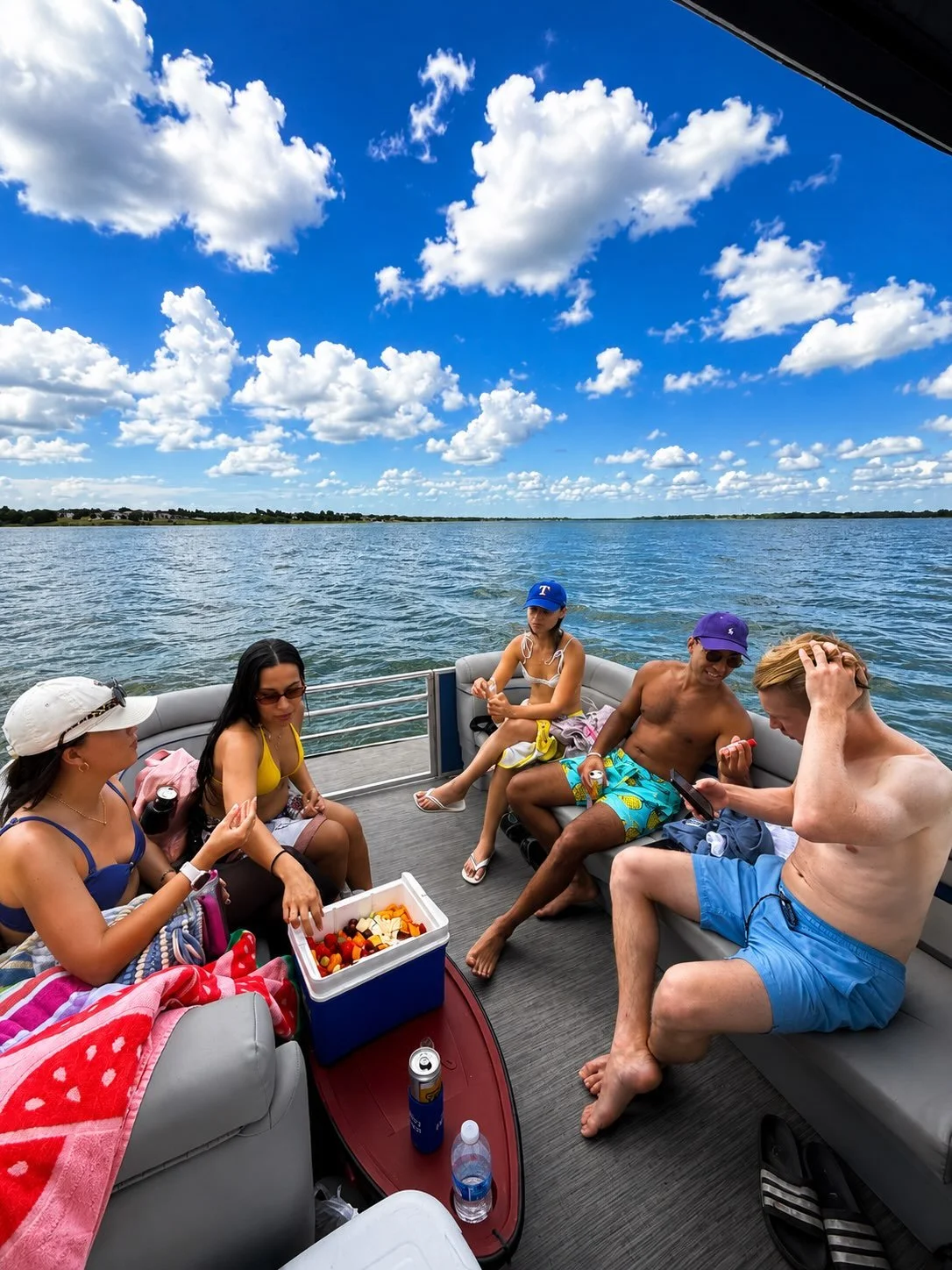 ✨ Good music, good people, and a lake day to remember.

Whether you&rsquo;re celebrating a birthday, hanging out with friends, or just enjoying the weekend, we&rsquo;ve got the perfect spot on the water. 🚤☀️

📍 Lake Lewisville
📩 DM to book your da
