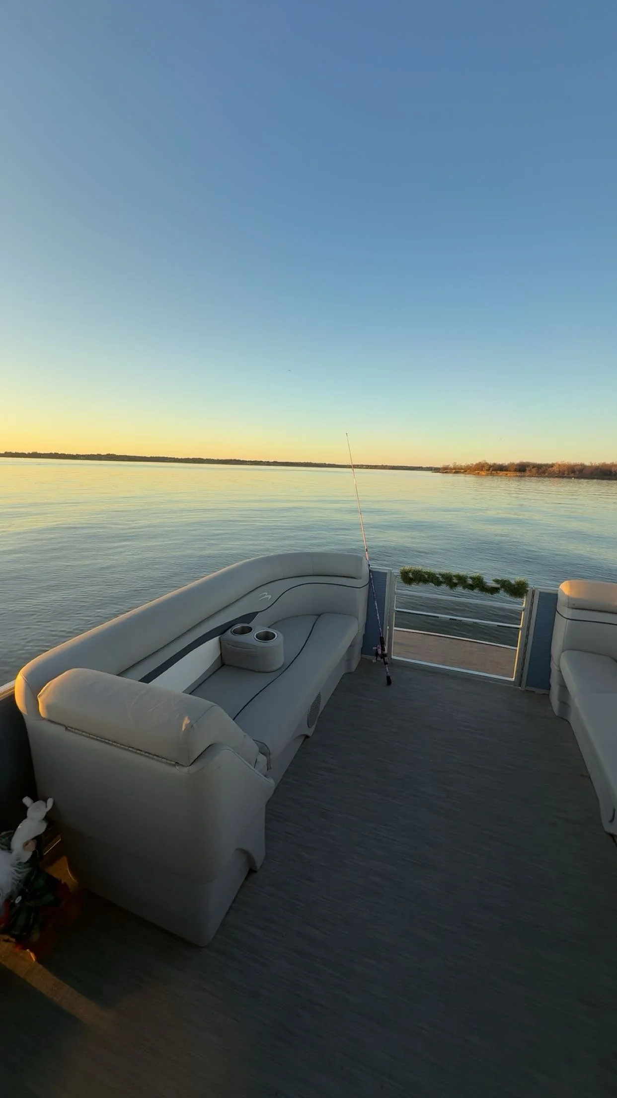 Relaxed lake view from BoatByVal pontoon on Lake Lewisville