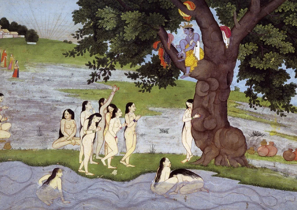 Un grupo de personas desnudas en la orilla de un río, algunas de ellas están de pie y otras sentadas, observando y adorando a una figura espiritual en un árbol grande. En las ramas del árbol hay figuras humanas vestidas, probablemente dioses o seres espirituales, en un entorno natural con vasijas y un paisaje de colinas.